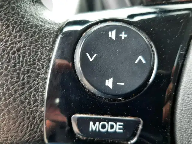 Peugeot 108 view 12