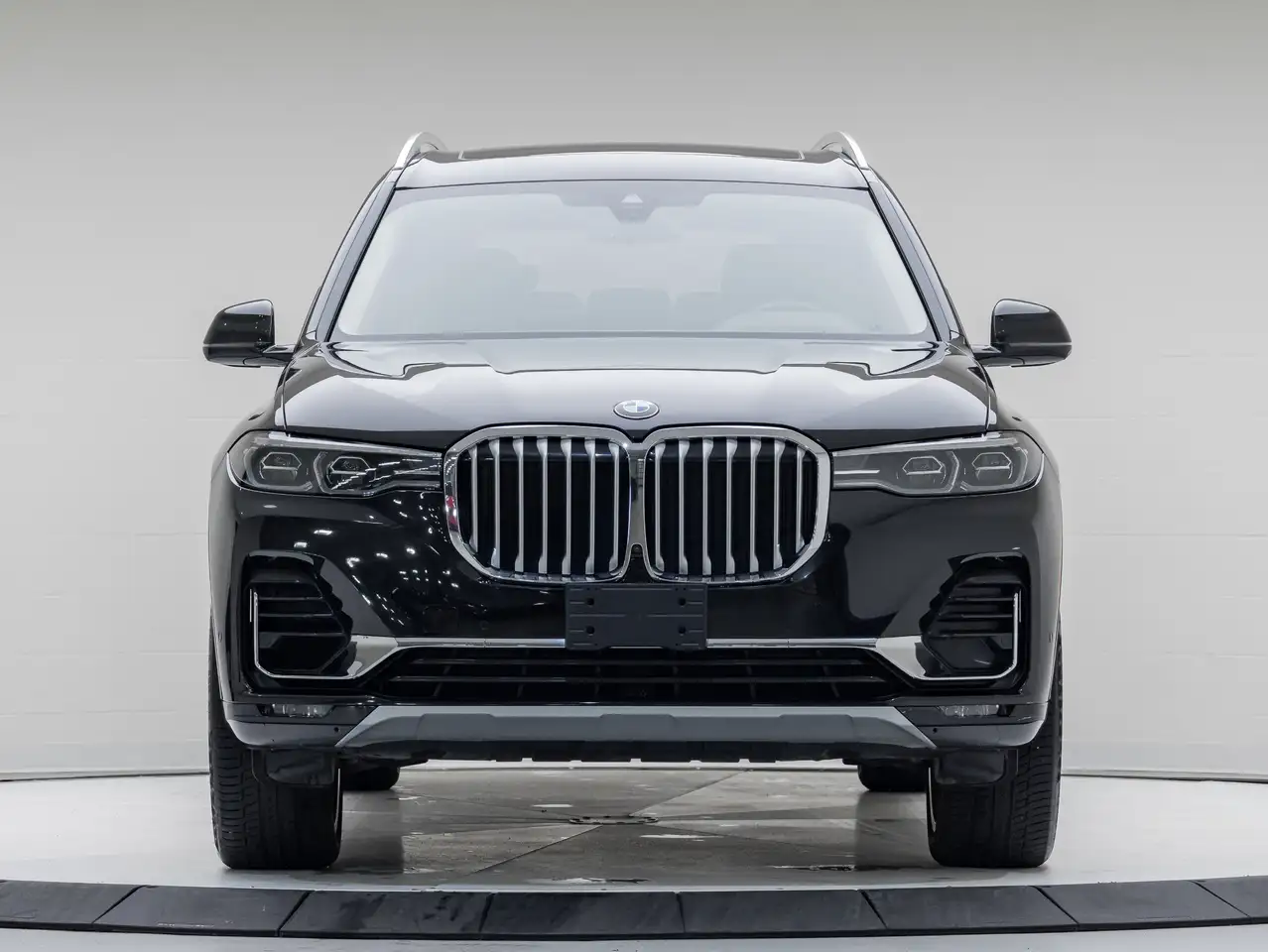 BMW X7 снимка BMW X7