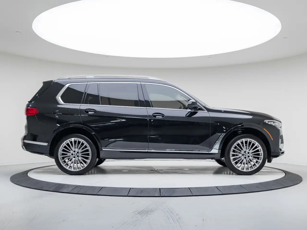 BMW X7 снимка BMW X7