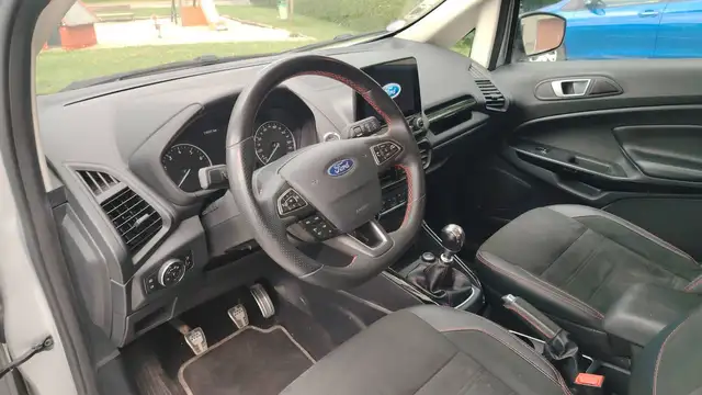 Ford Ecosport view 8
