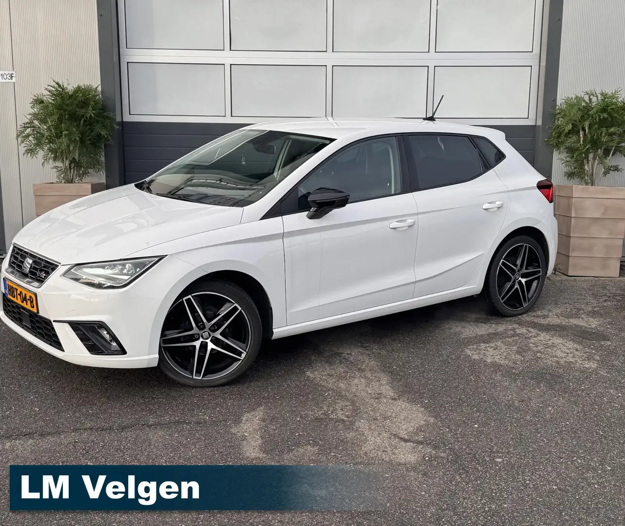 SEAT Ibiza 1.0 TGI FR Business Intense GARANTIE / APK / NAVI Weiß - 2