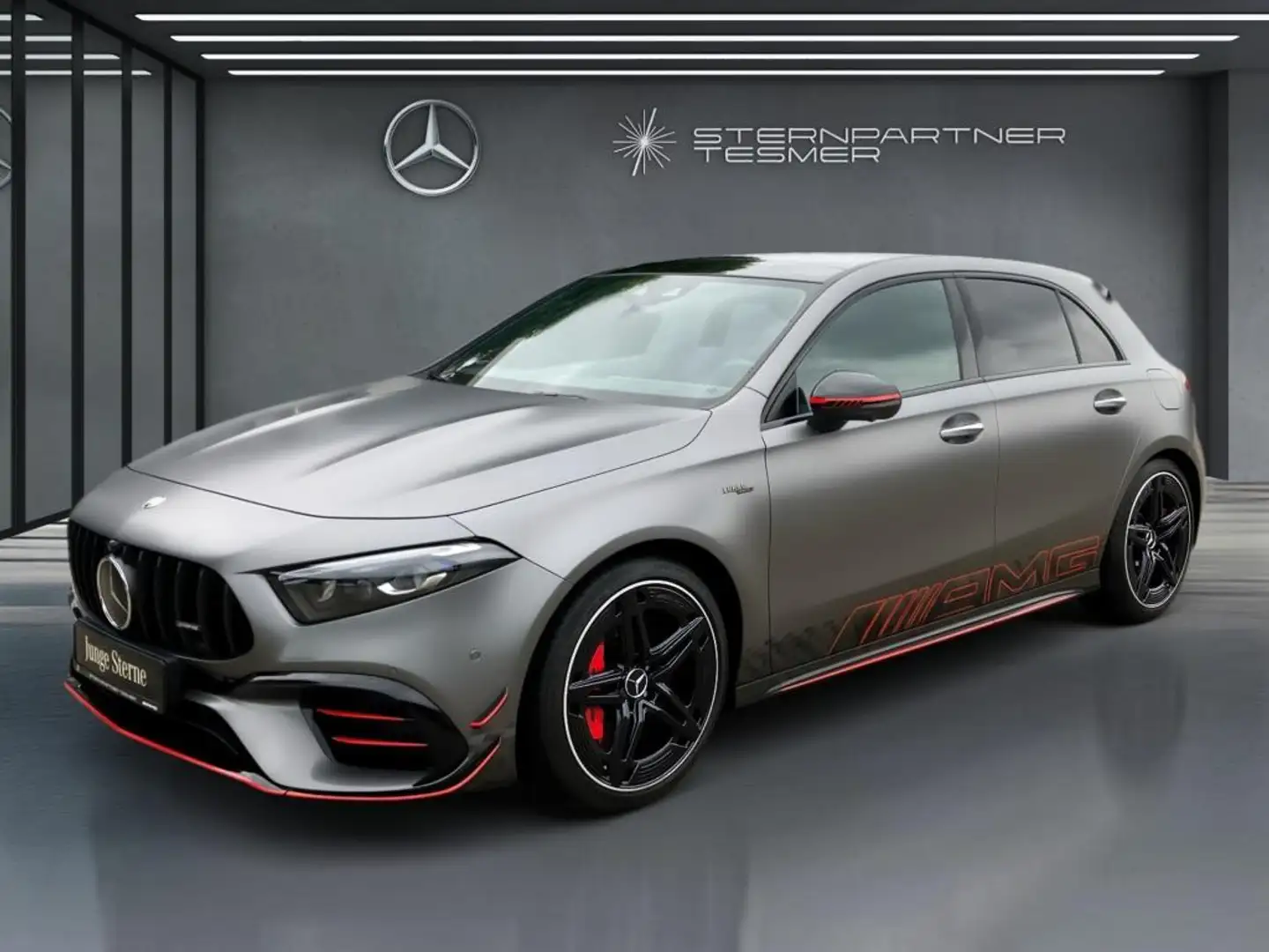 Mercedes-Benz A 45 AMG AMG A 45 S 4M Street Style HuD 360° Pano M-LED Серый - 2