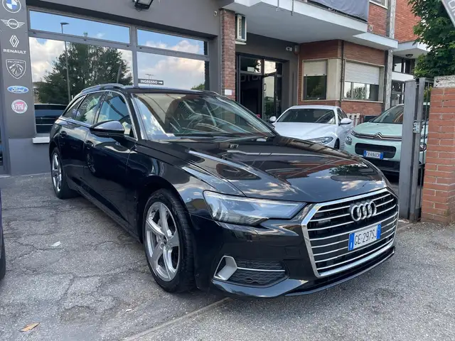 Audi A6 view 5
