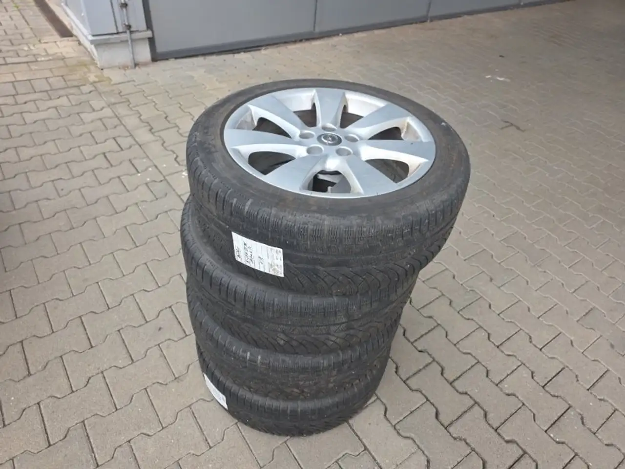 Opel Astra Astra GTC — photo 29 sur 30