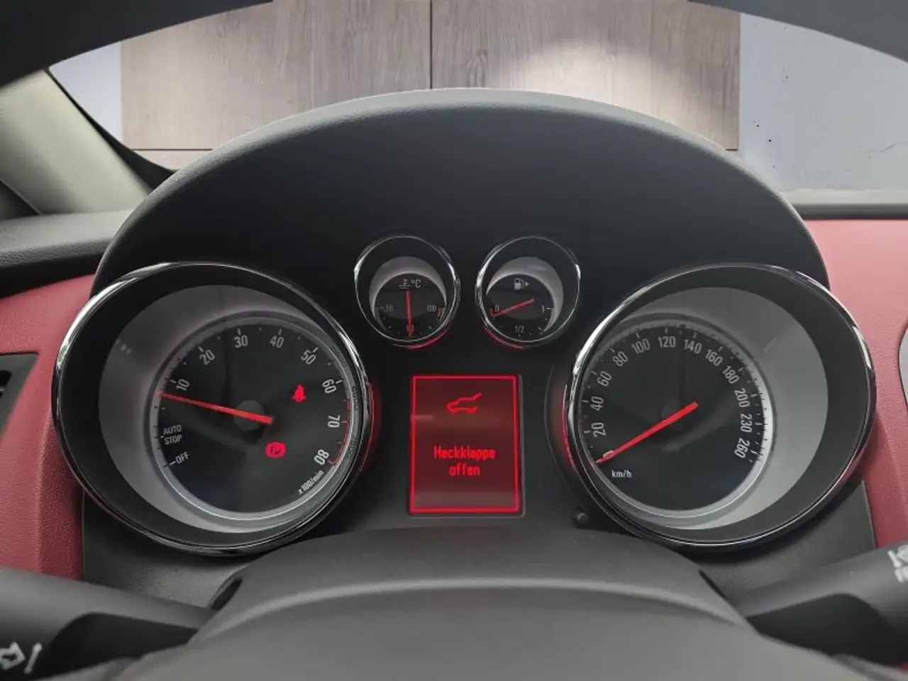 Opel Astra Astra GTC — photo 16 sur 30