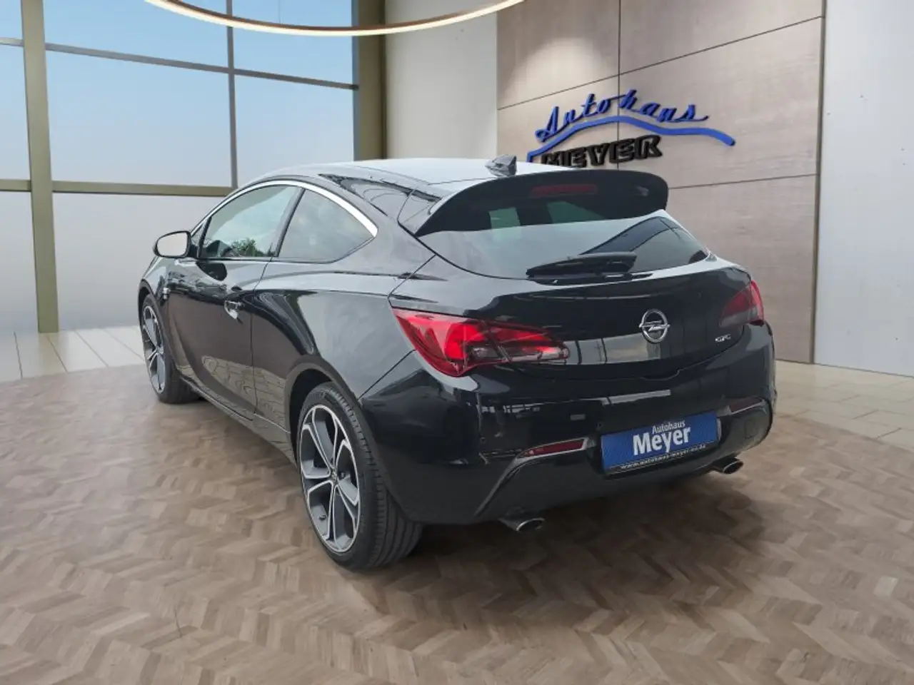 Opel Astra Astra GTC — photo 3 sur 30