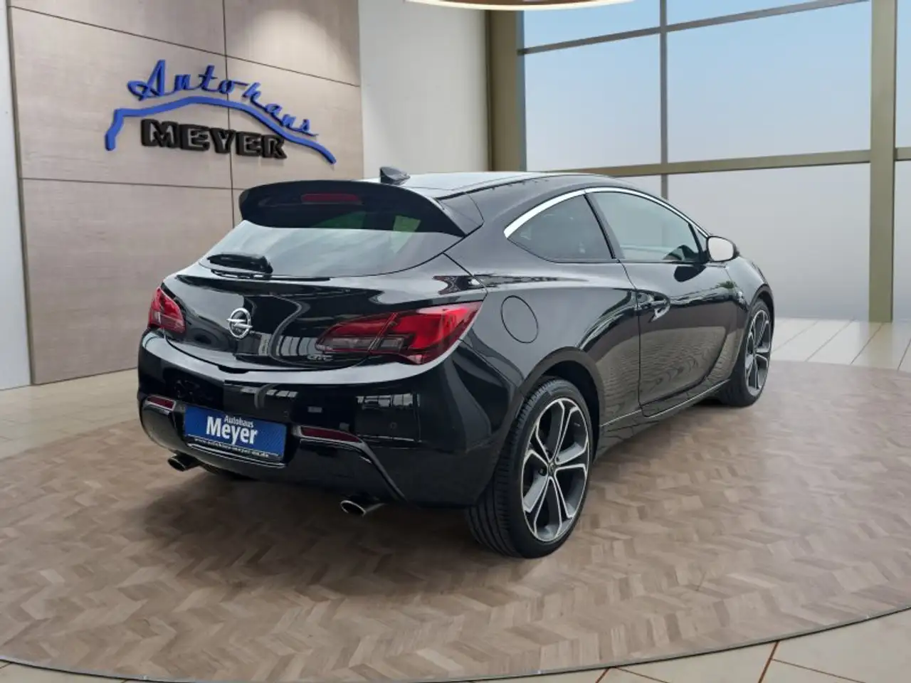 Opel Astra Astra GTC — photo 5 sur 30