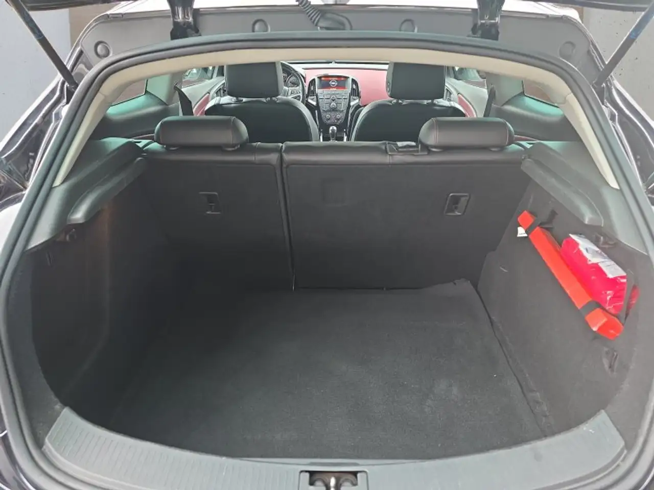 Opel Astra Astra GTC — photo 15 sur 30