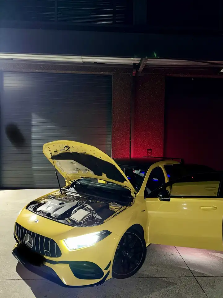 Mercedes-Benz A 45 AMG