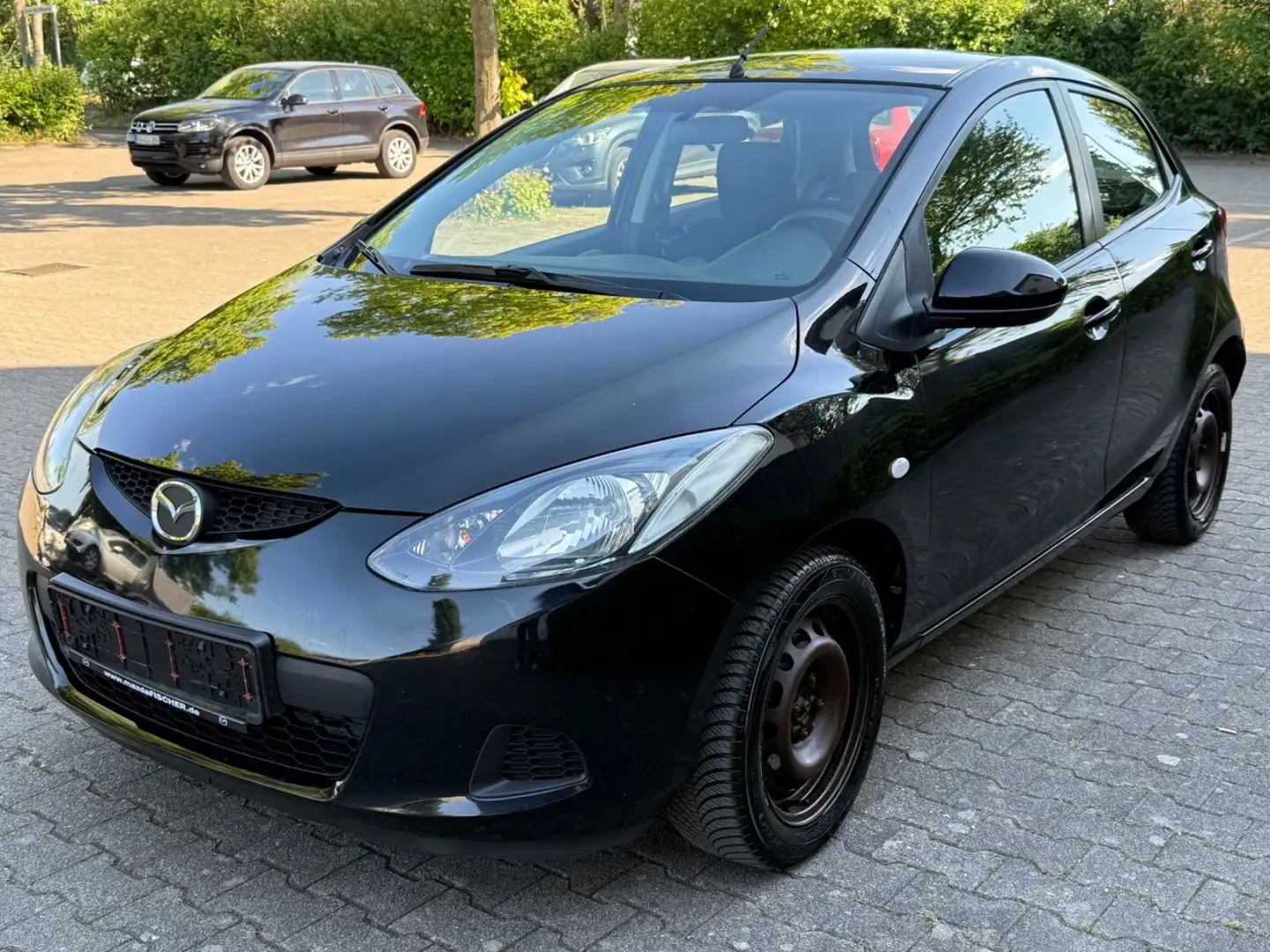 Mazda 2 Lim. 1.4 CD Impuls*KLIMA*CD*EURO4*SPARSAM*2.HD Fekete - 1