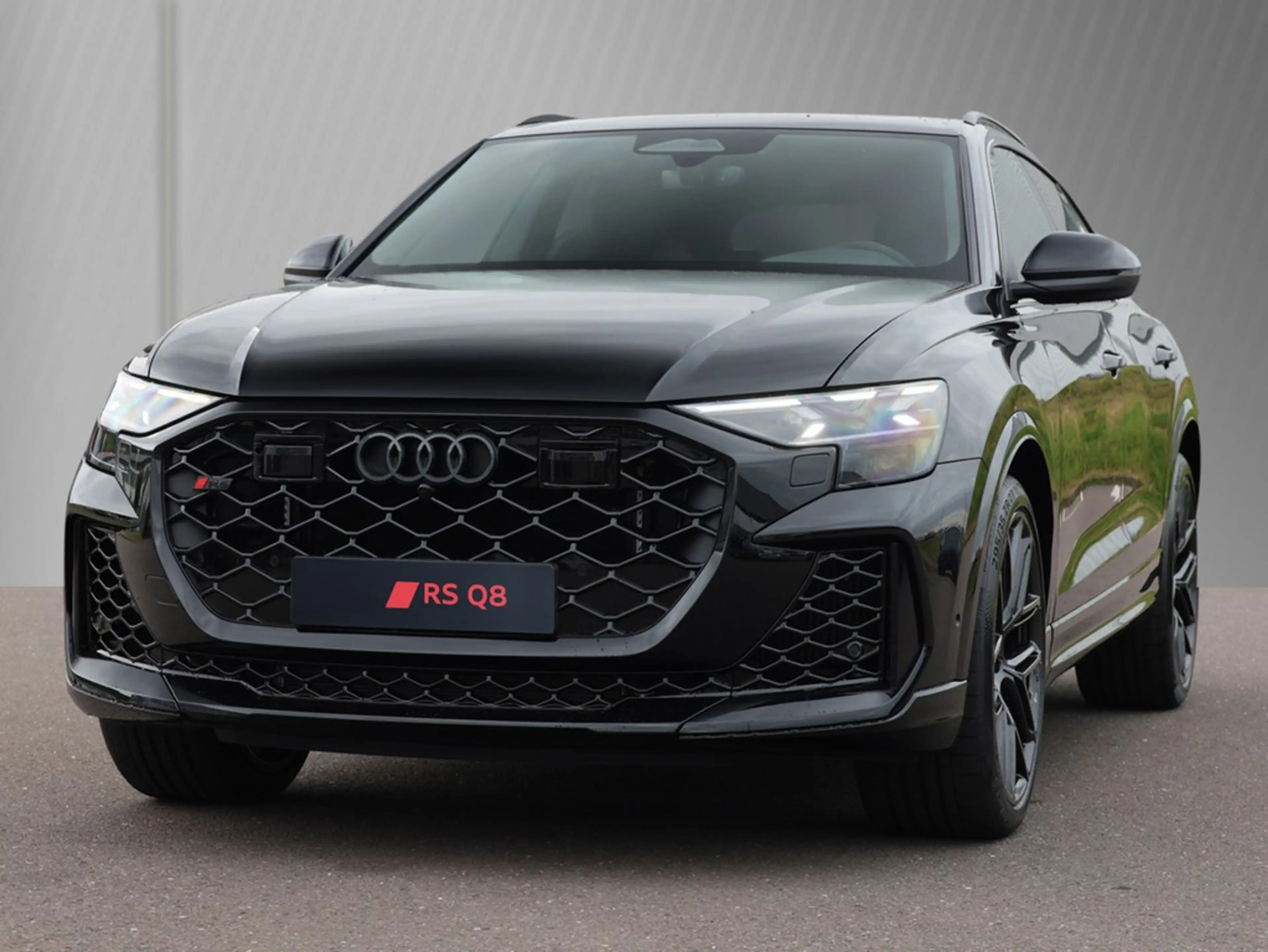 Audi RS Q8 SUV 441 kW tiptronic — photo 2