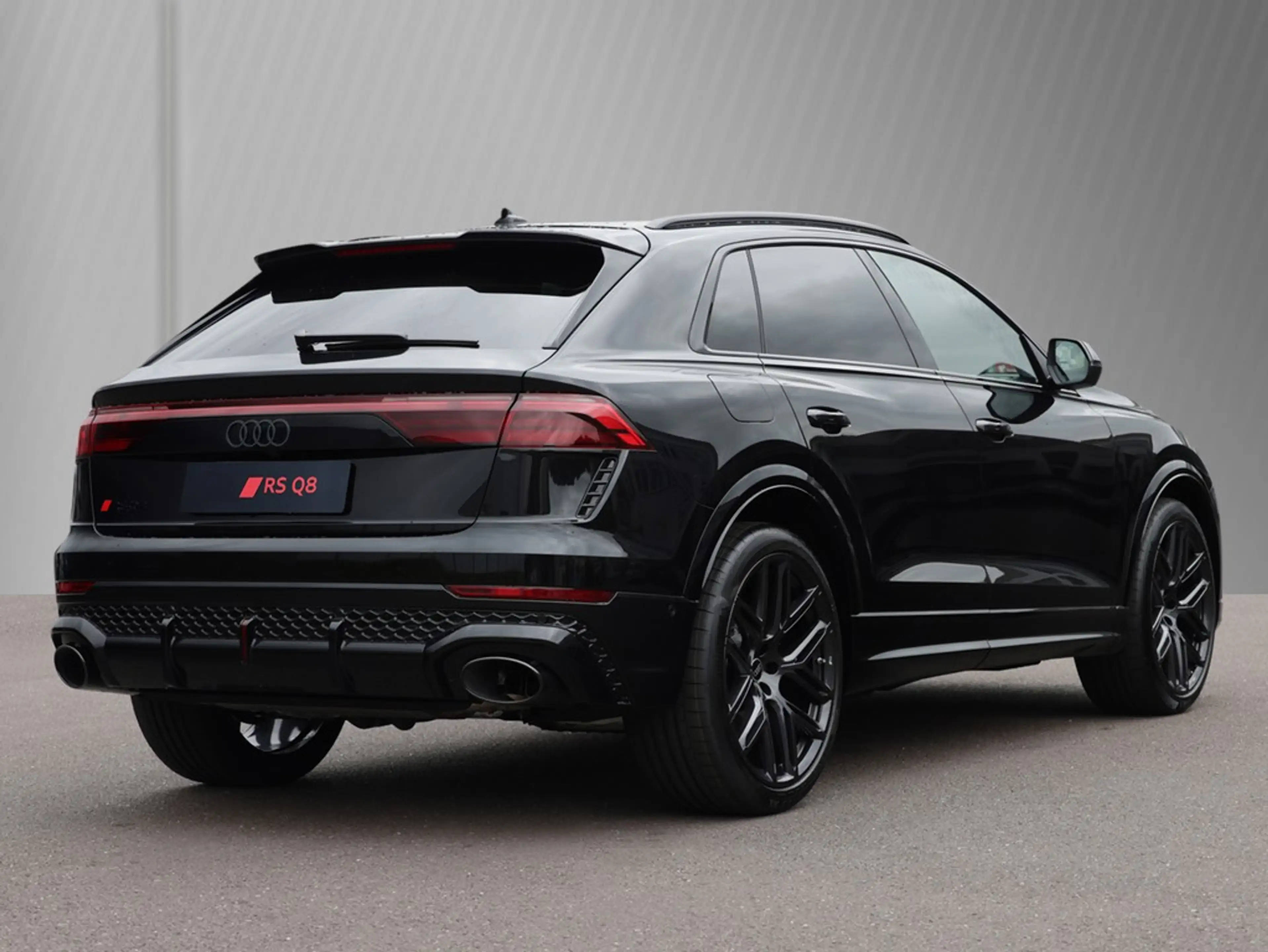 Audi RS Q8 SUV 441 kW tiptronic — photo 4