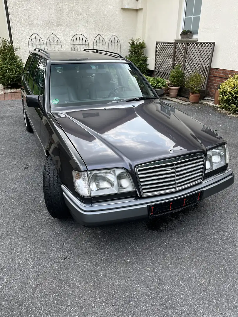 Mercedes-Benz E 320 T W124 Kombi - 2