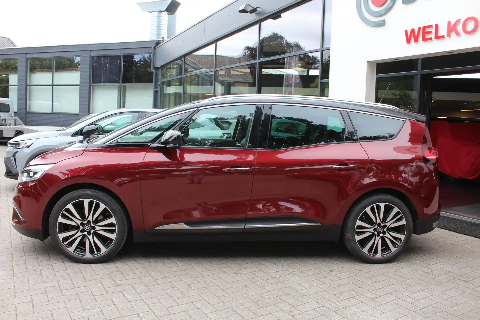 Renault Grand Scenic 160 EDC Initiale Paris Rood - 2