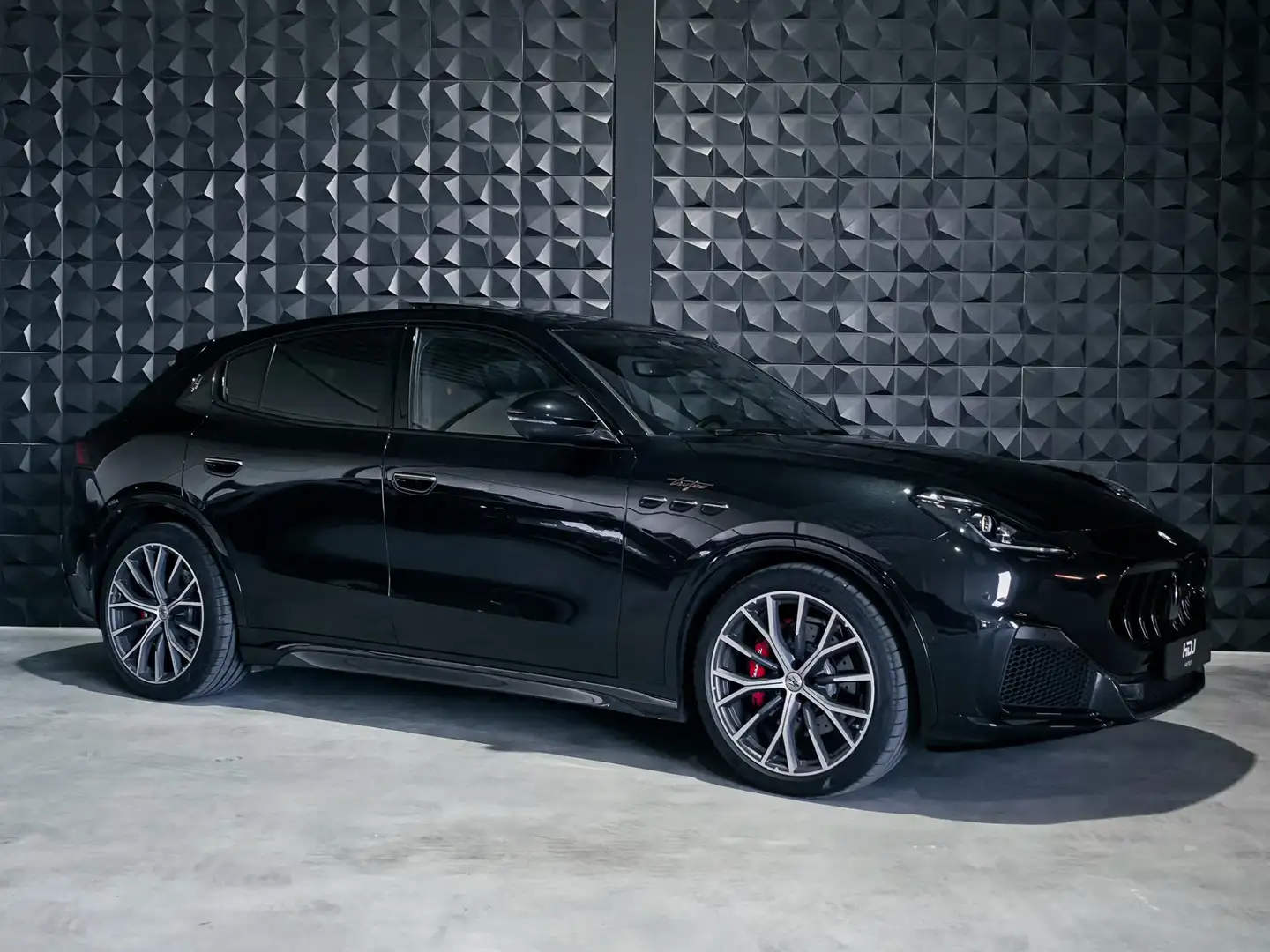 Maserati Grecale Trofeo 530pk | Pano | 21" | HUD | Sonus HiFi | Top Noir - 1