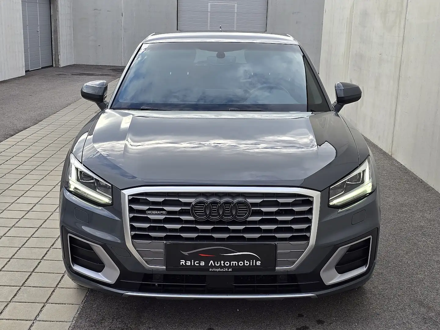 Audi Q2 Quattro *S-Line Sport *ACC *Voll LED *Ambiente ... Grau - 2