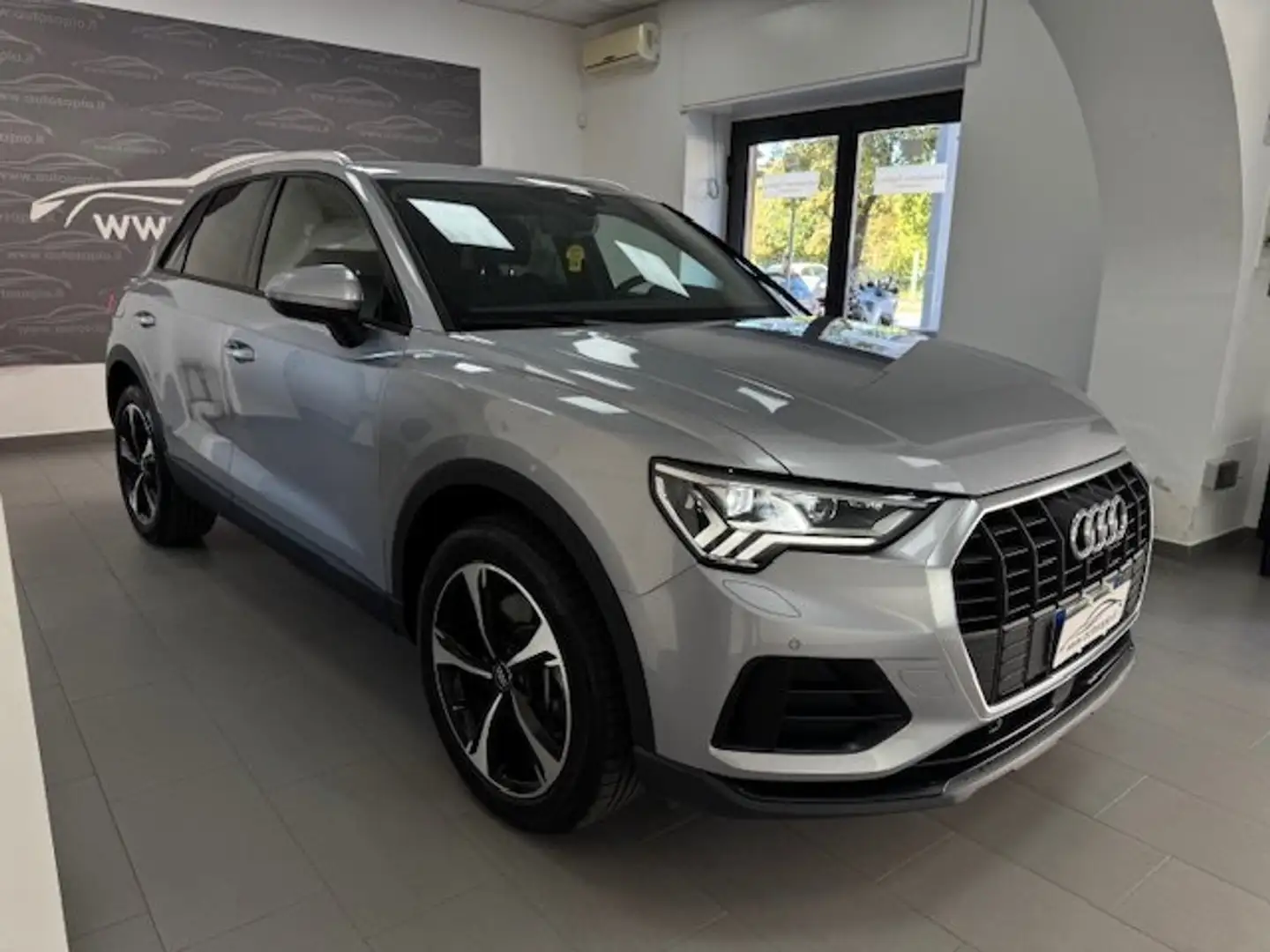Audi Q3 Q3 45 1.4 tfsi e Business s-tronic S LINE INTERNO Argento - 2