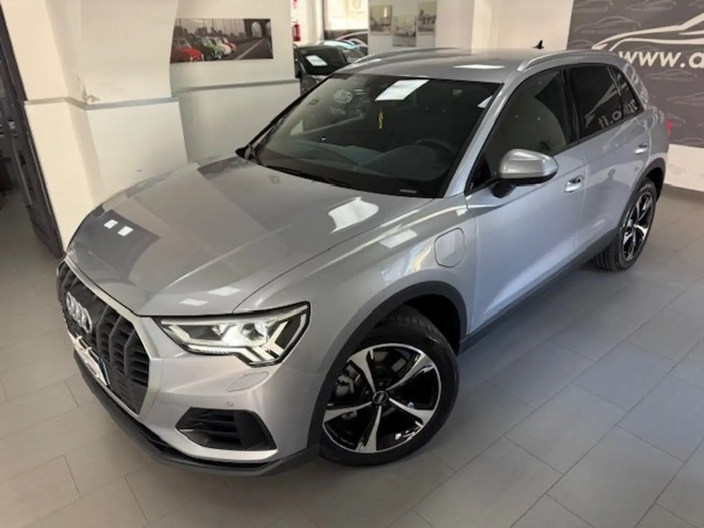 Audi Q3 Q3 45 1.4 tfsi e Business s-tronic S LINE INTERNO Argento - 1