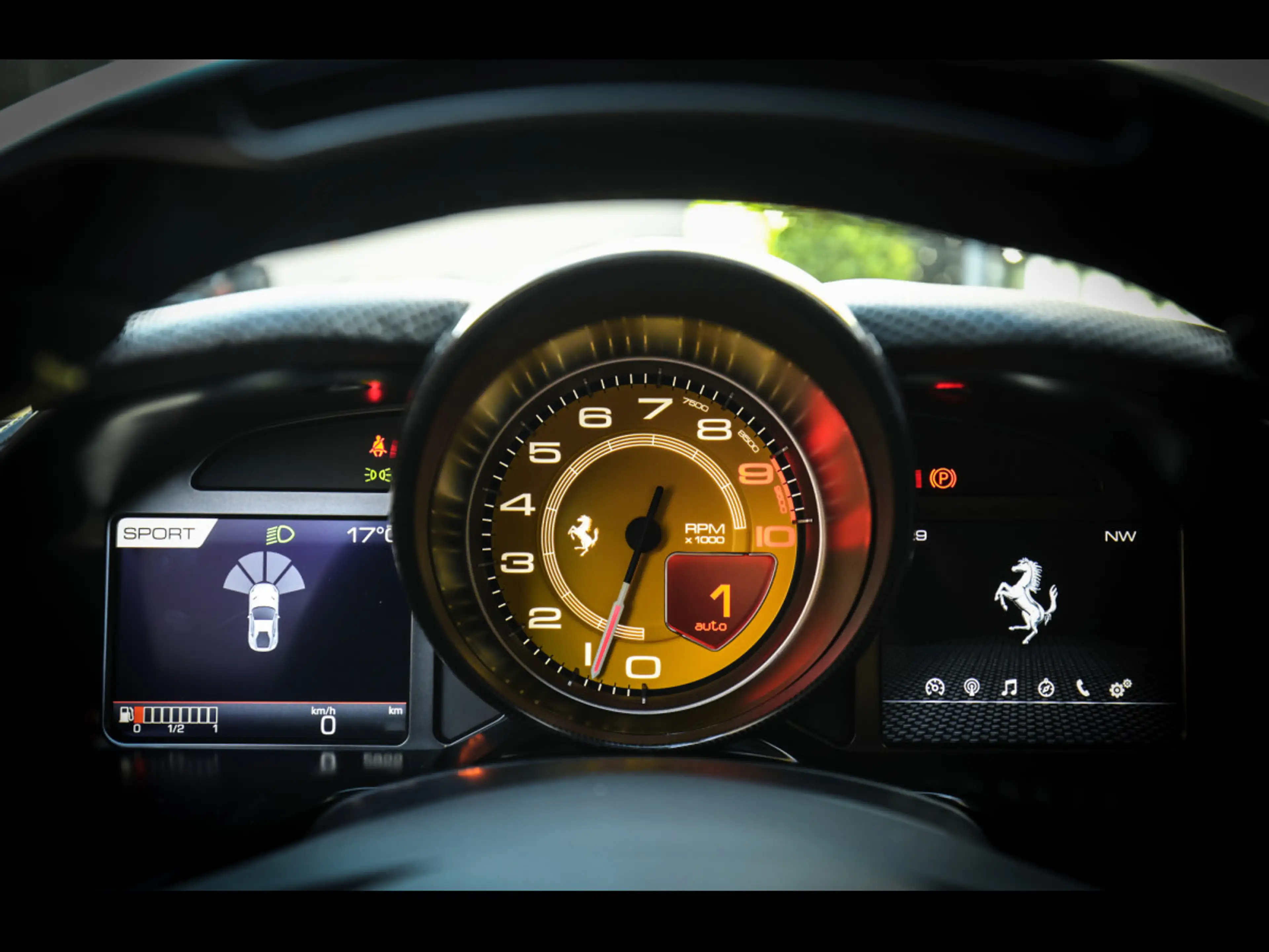 Ferrari 812 Superfast 6.5 V12°FERRARI WARR 10/27°CARBON°KAM°DA — photo 15