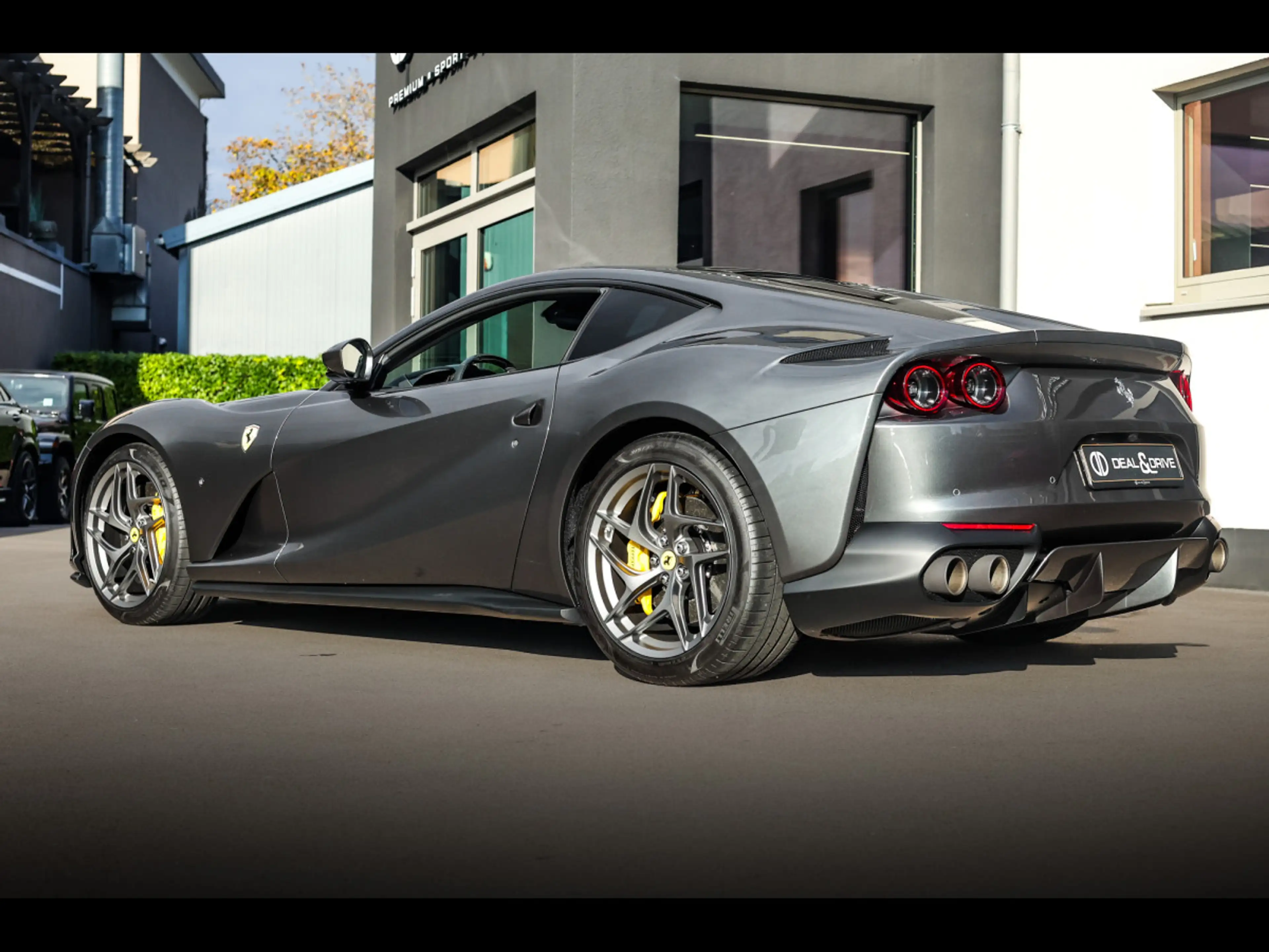 Ferrari 812 Superfast 6.5 V12°FERRARI WARR 10/27°CARBON°KAM°DA — photo 8