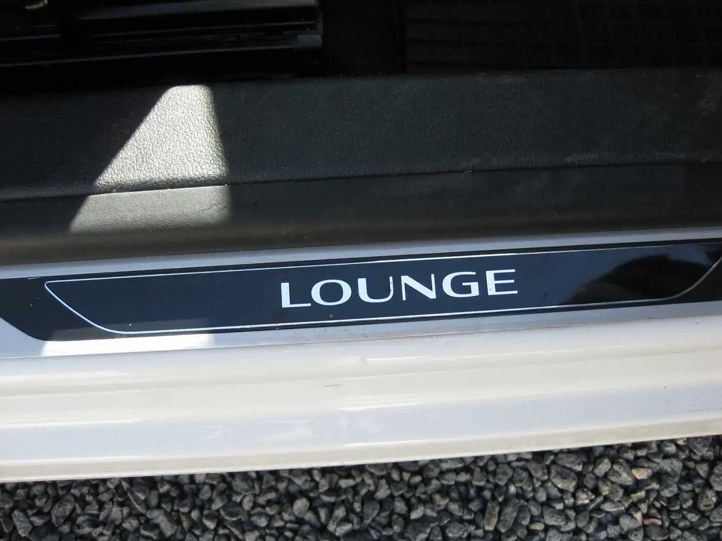 Volkswagen Tiguan 1.4 TSI DSG BM  Club & Lounge Weiß - 2