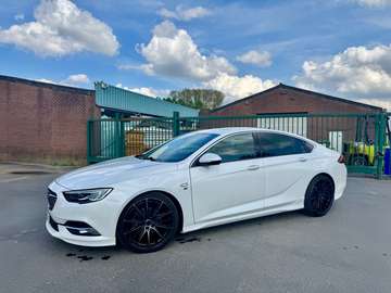 Insignia Grand Sport 1.5 Turbo Exclusive