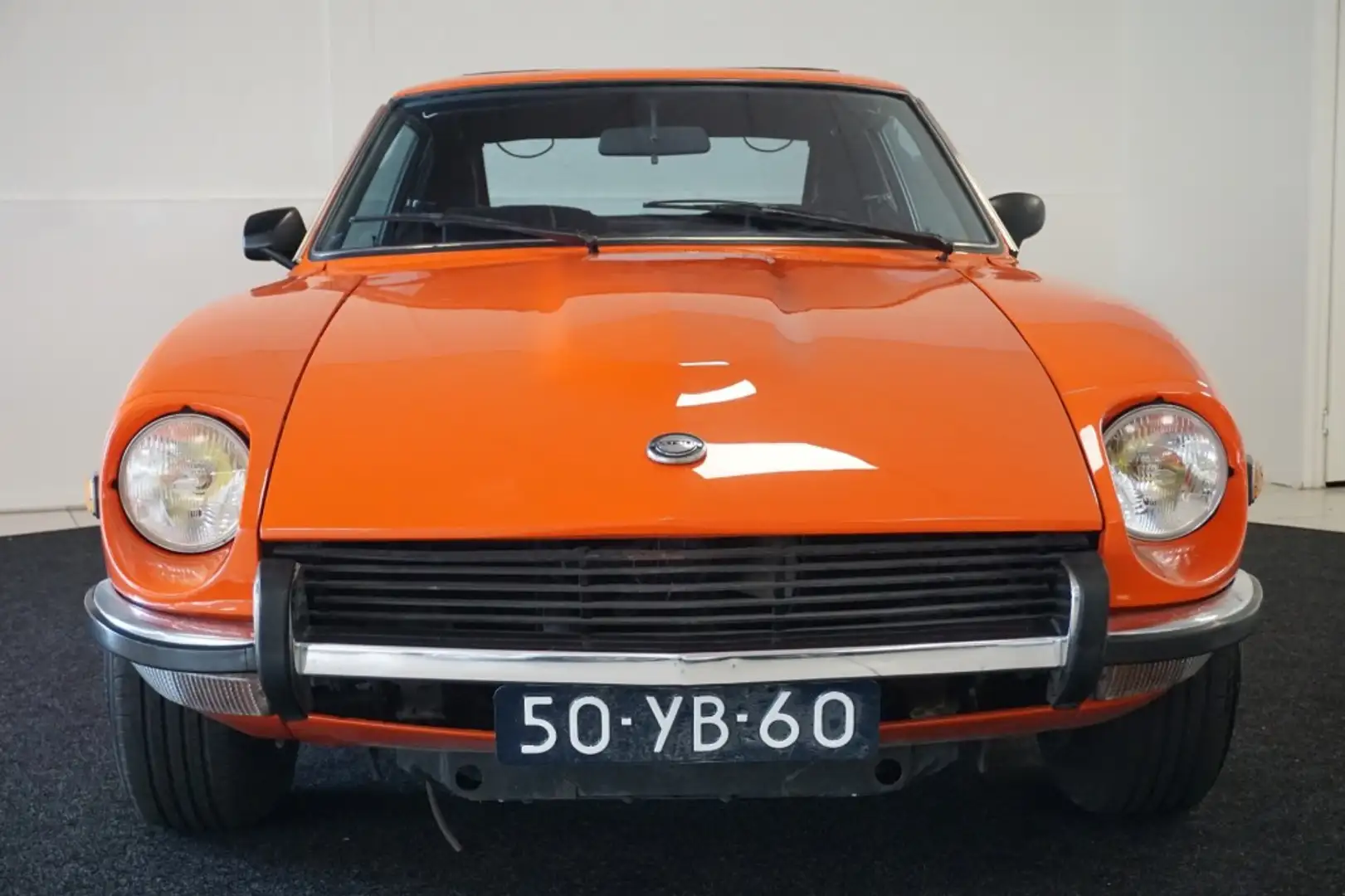 Nissan Datsun 260Z  2+2 Orange - 2