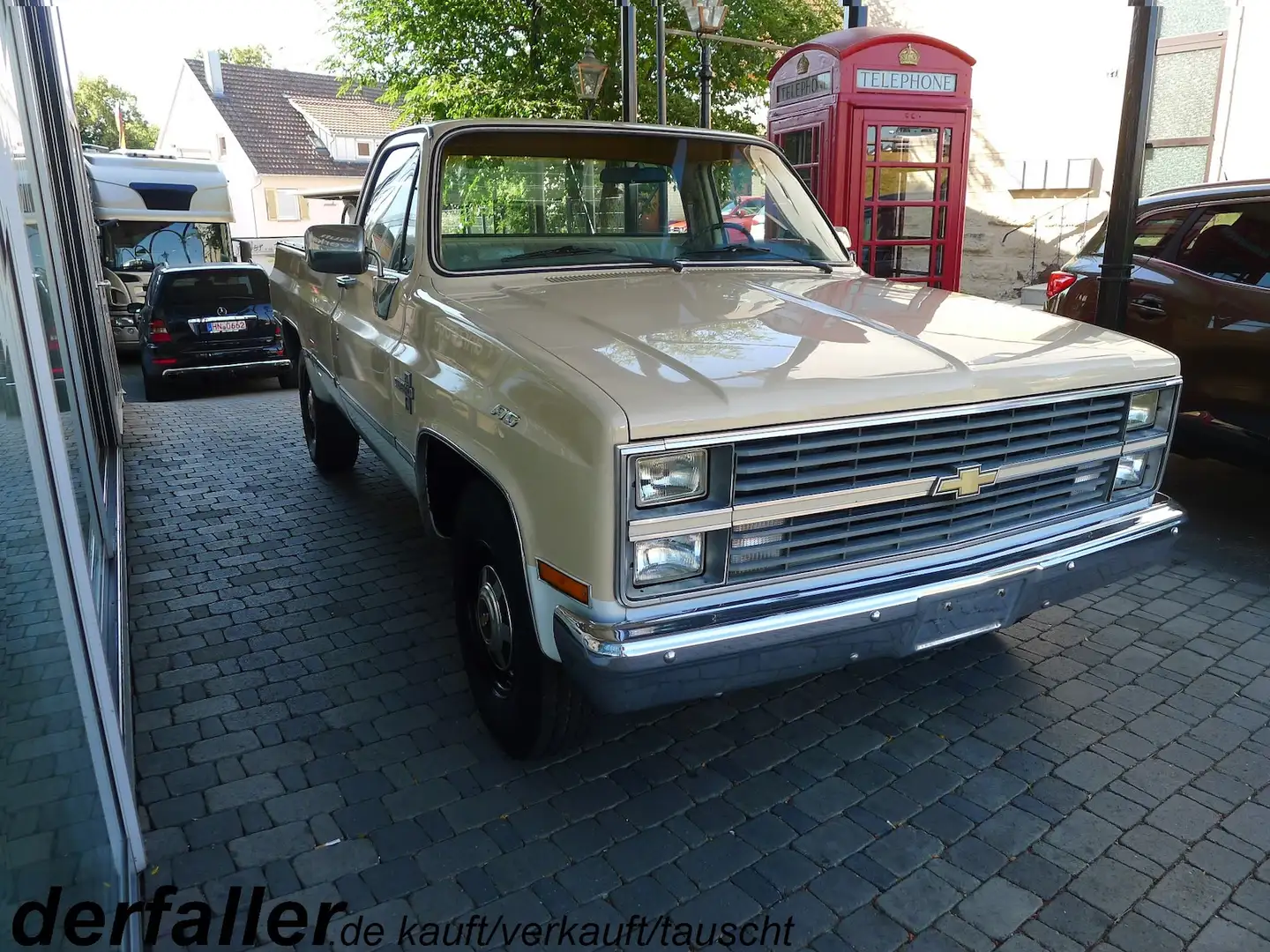 Chevrolet Silverado Pickup 5,7 smeđa - 1