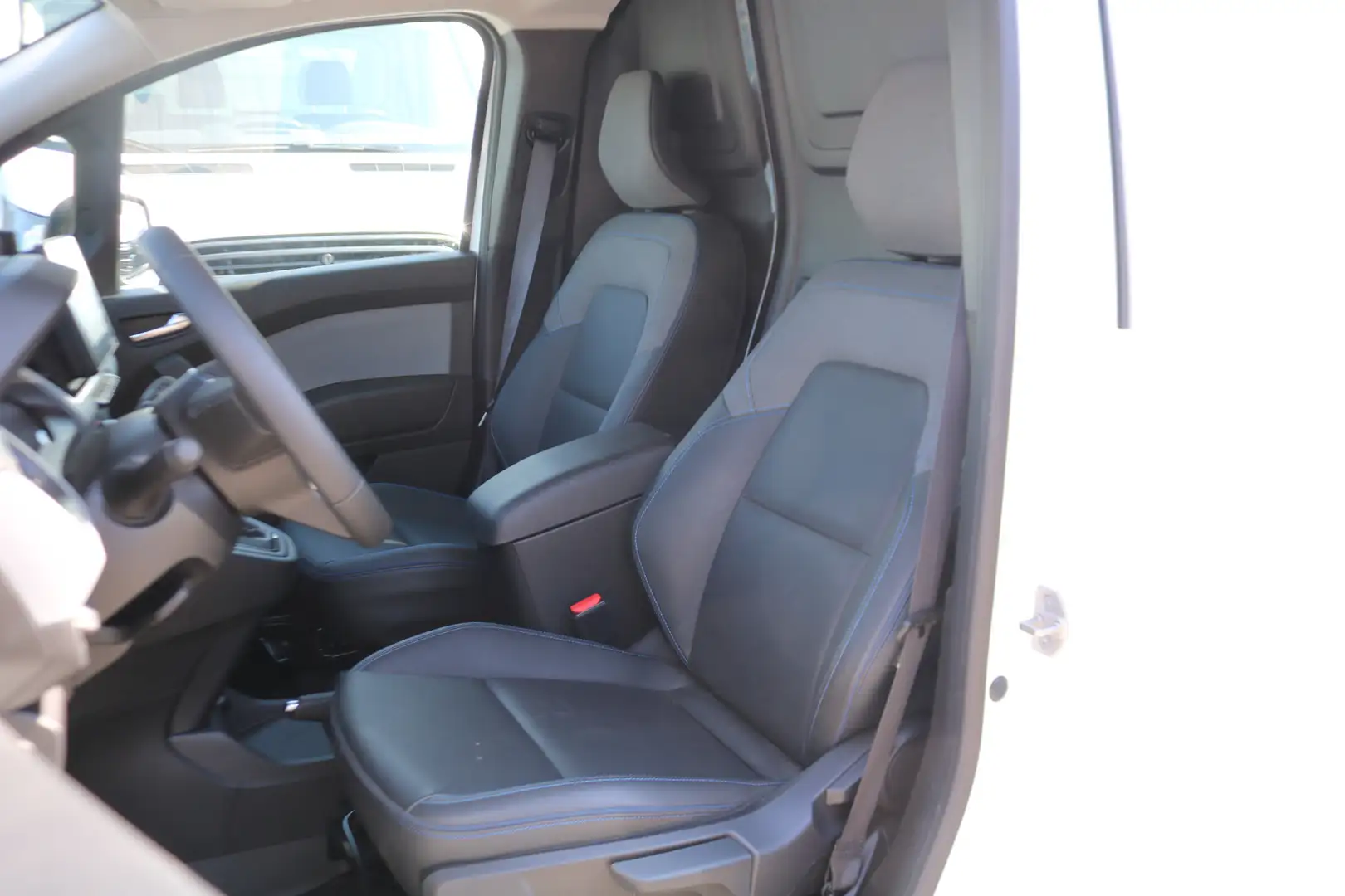 Nissan Townstar N-Connecta L1 45 kWh Imperiaal Trekhaak Wit - 2