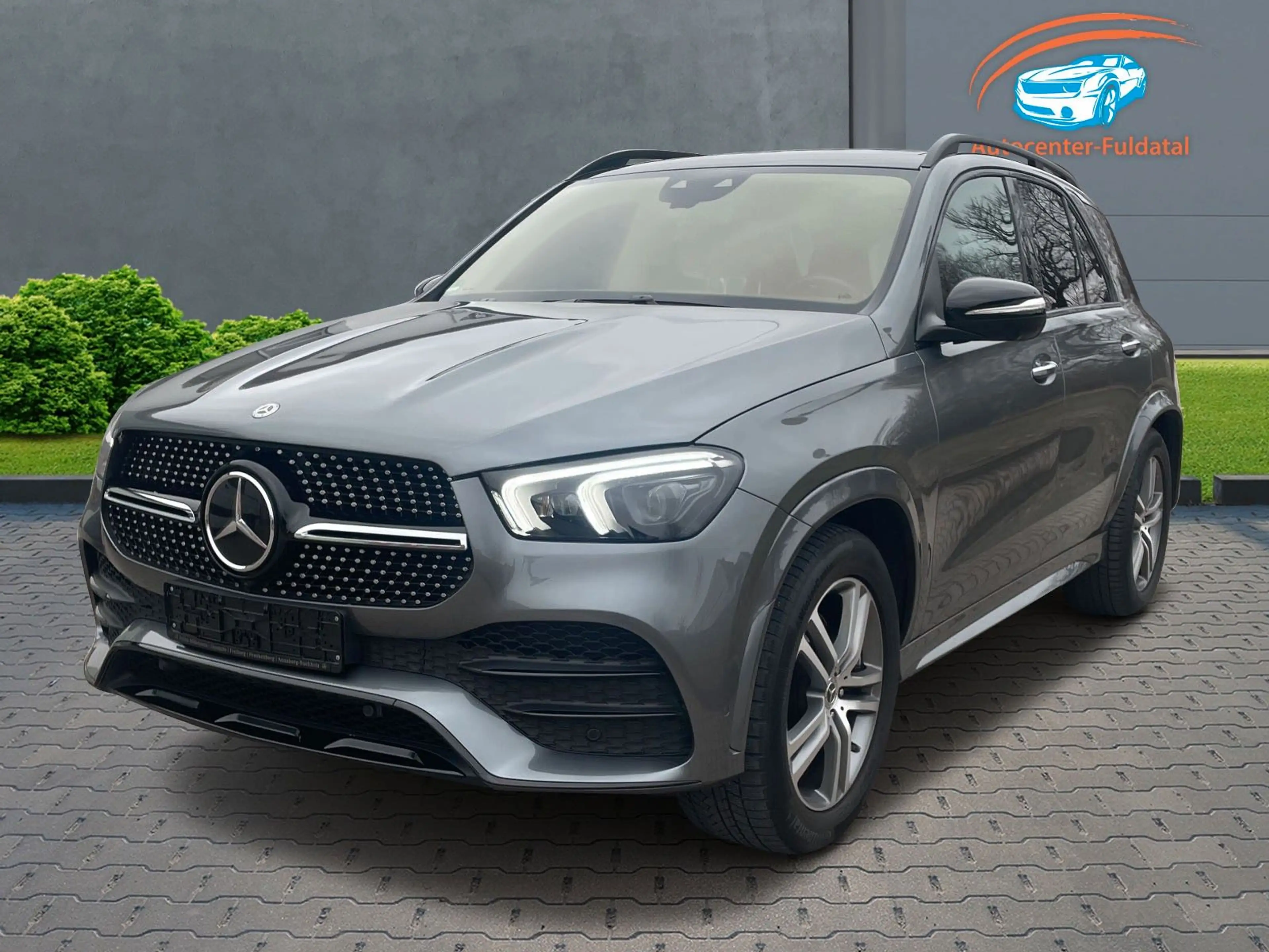 Mercedes-Benz GLE 400 d I AMG-LINE I STANDH. I PANO I UVM I — photo 3