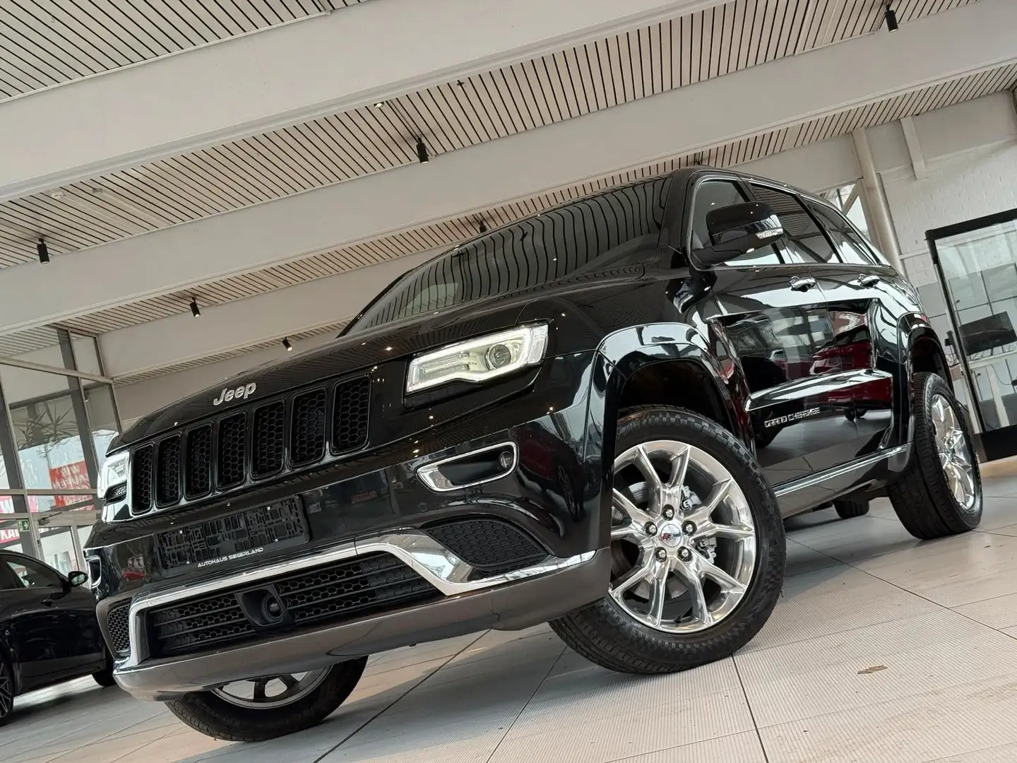 Jeep Grand Cherokee 3.0 CRD Summit/HARMAN KARDON/ Noir - 1