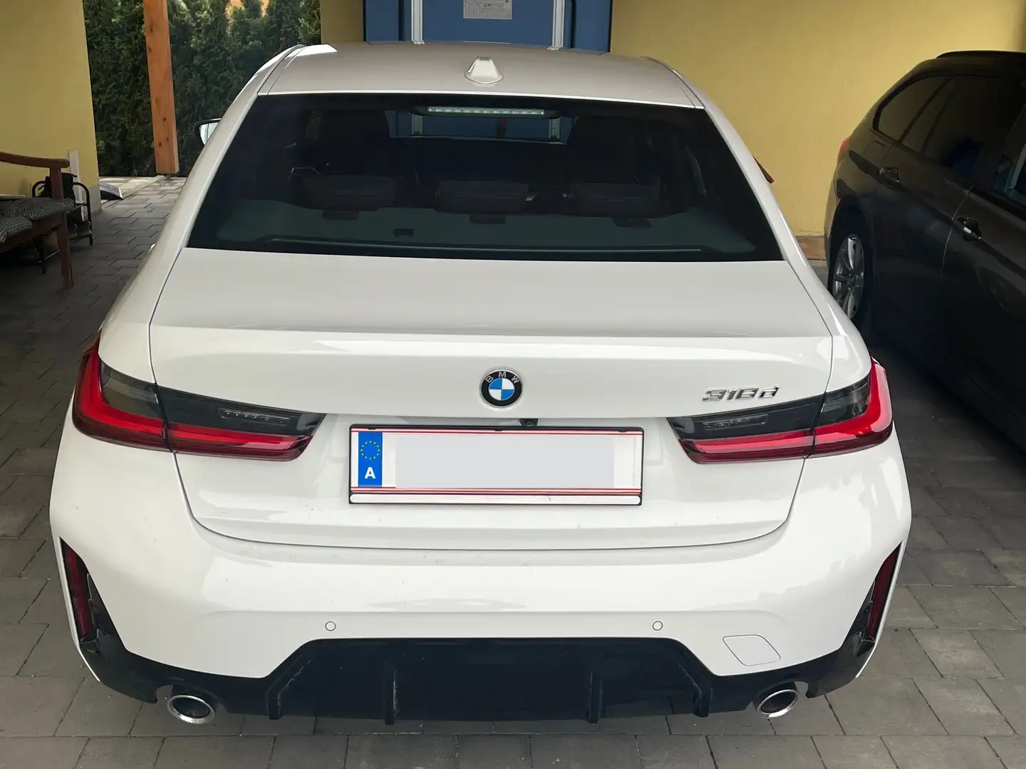 BMW 318 318d 48 V Aut. Weiß - 2