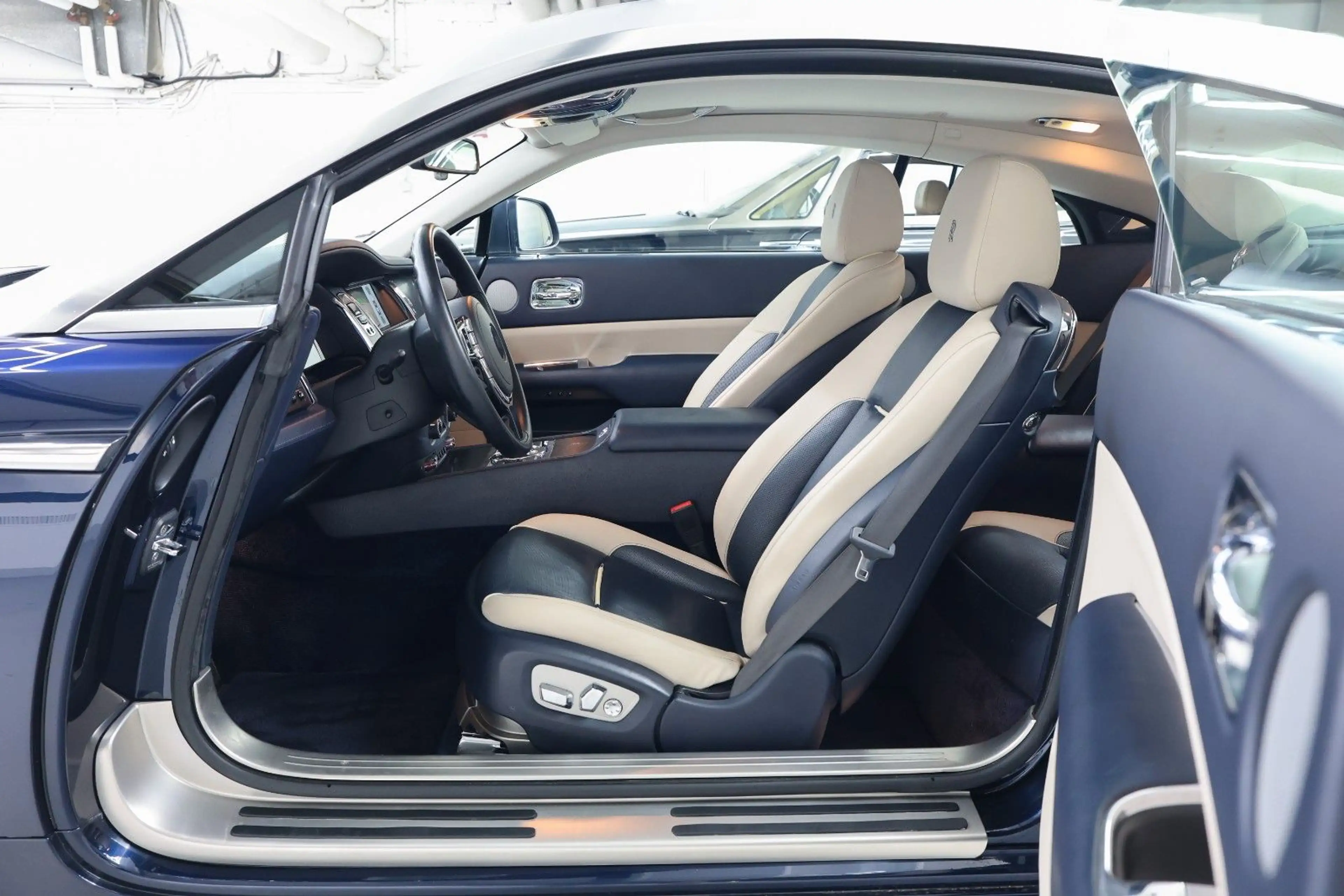 Rolls-Royce Wraith Service neu — photo 19