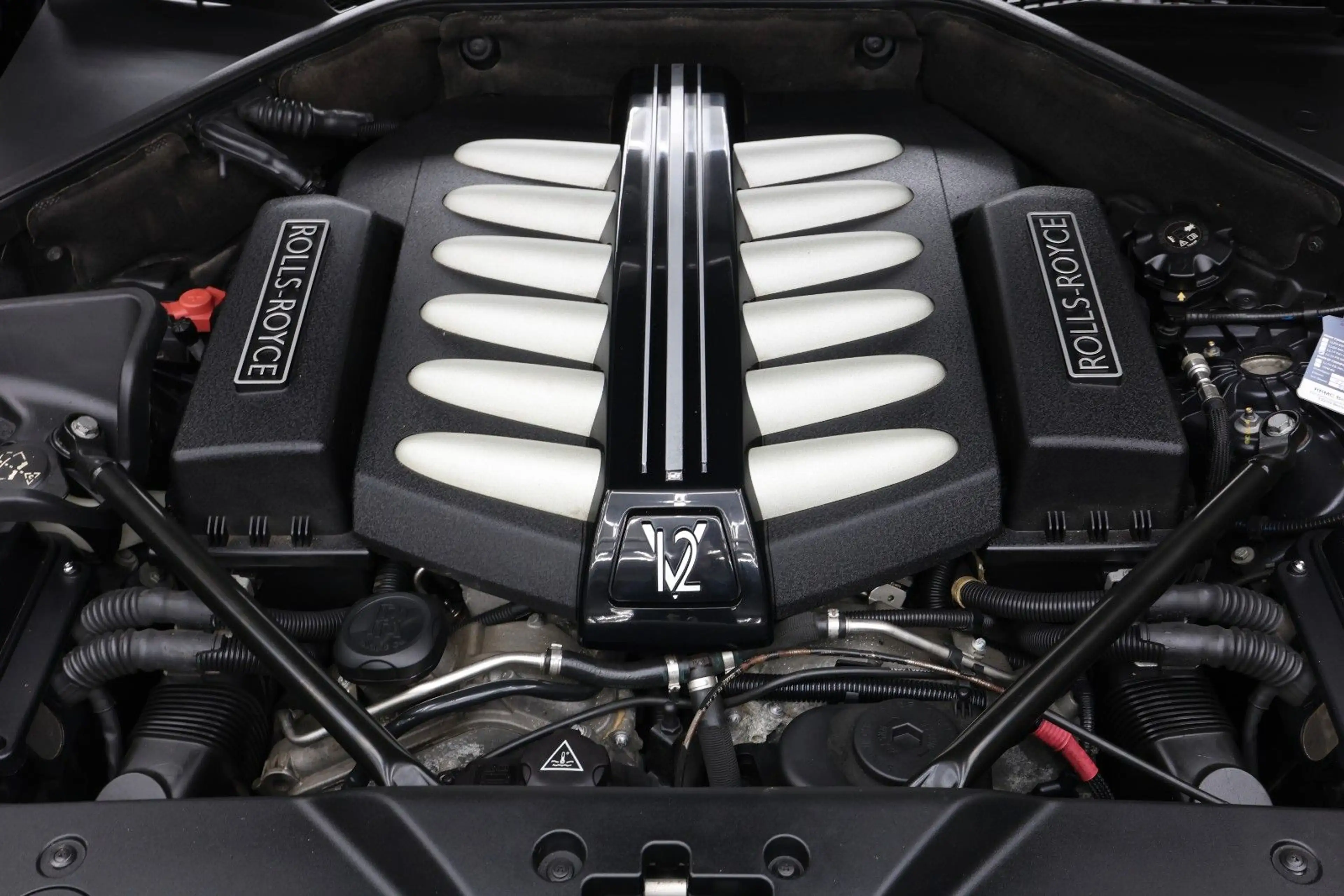 Rolls-Royce Wraith Service neu — photo 28