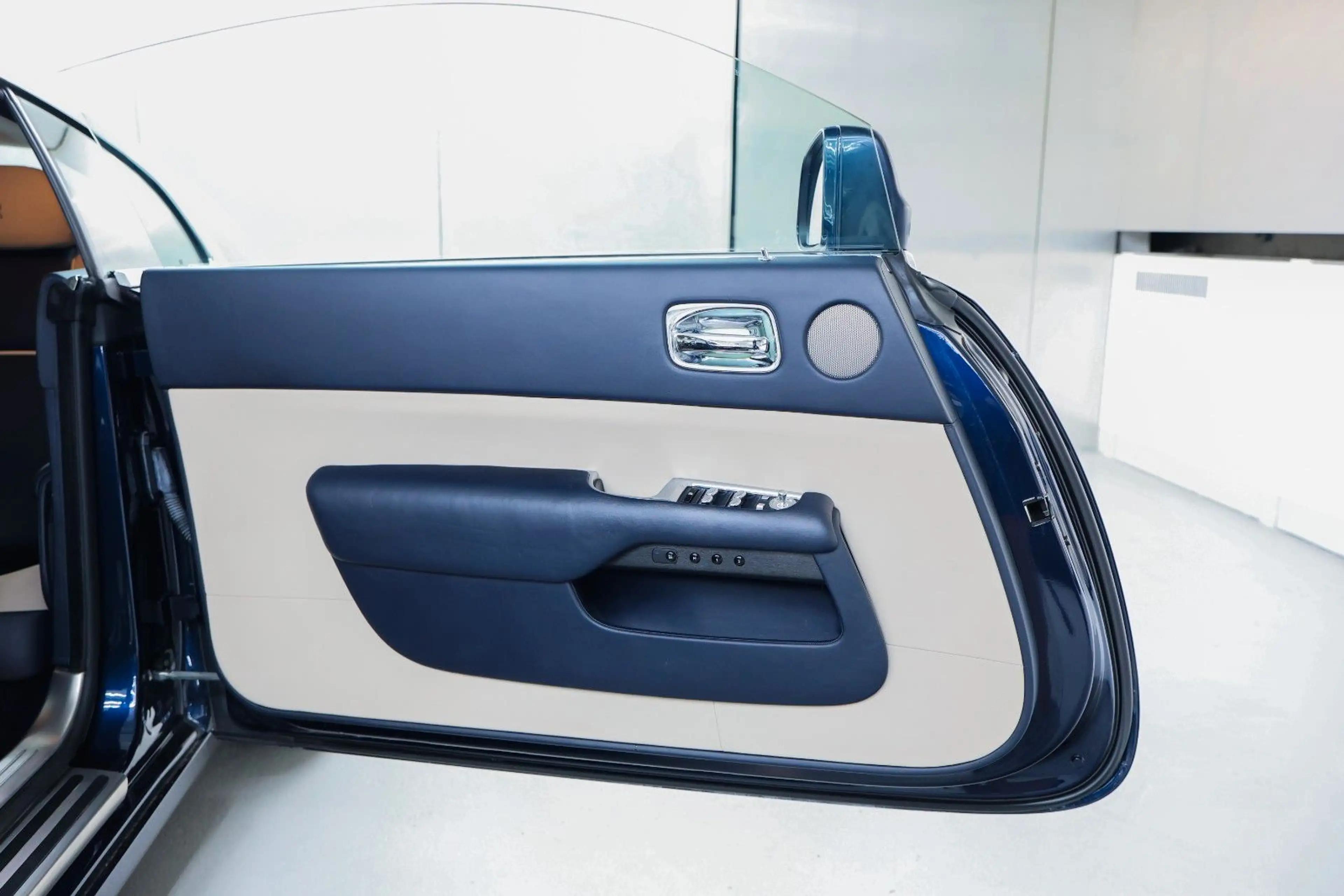 Rolls-Royce Wraith Service neu — photo 20