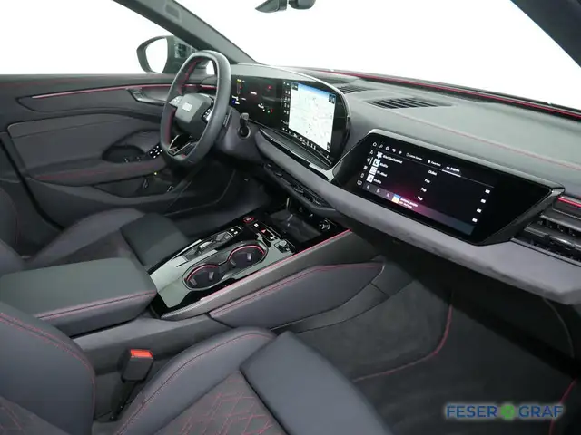 Audi A6 view 3