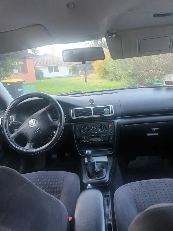Volkswagen Passat 1.6, foto 7