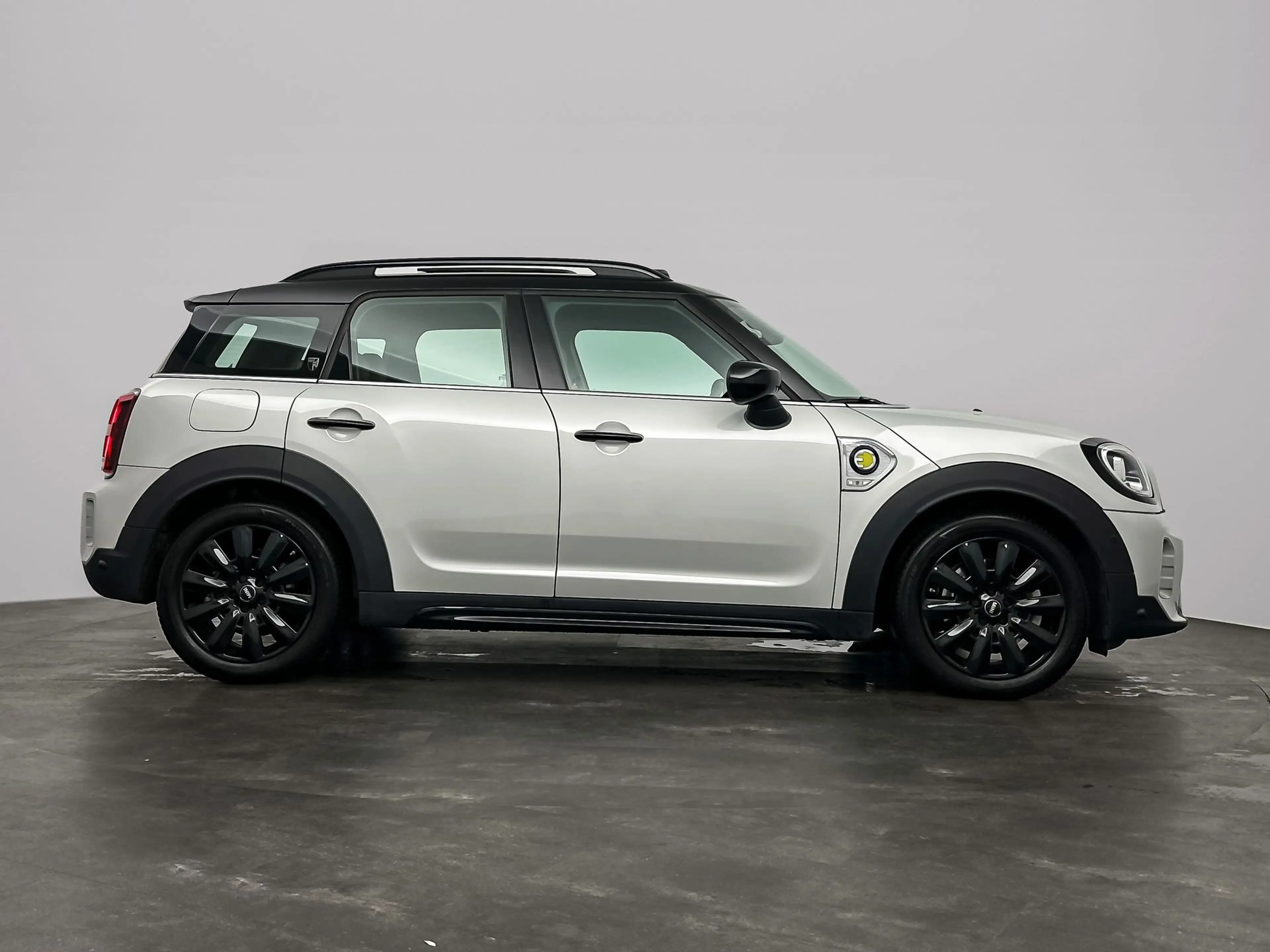 MINI Cooper SE Countryman 1.5 ALL4 Chili — photo 7