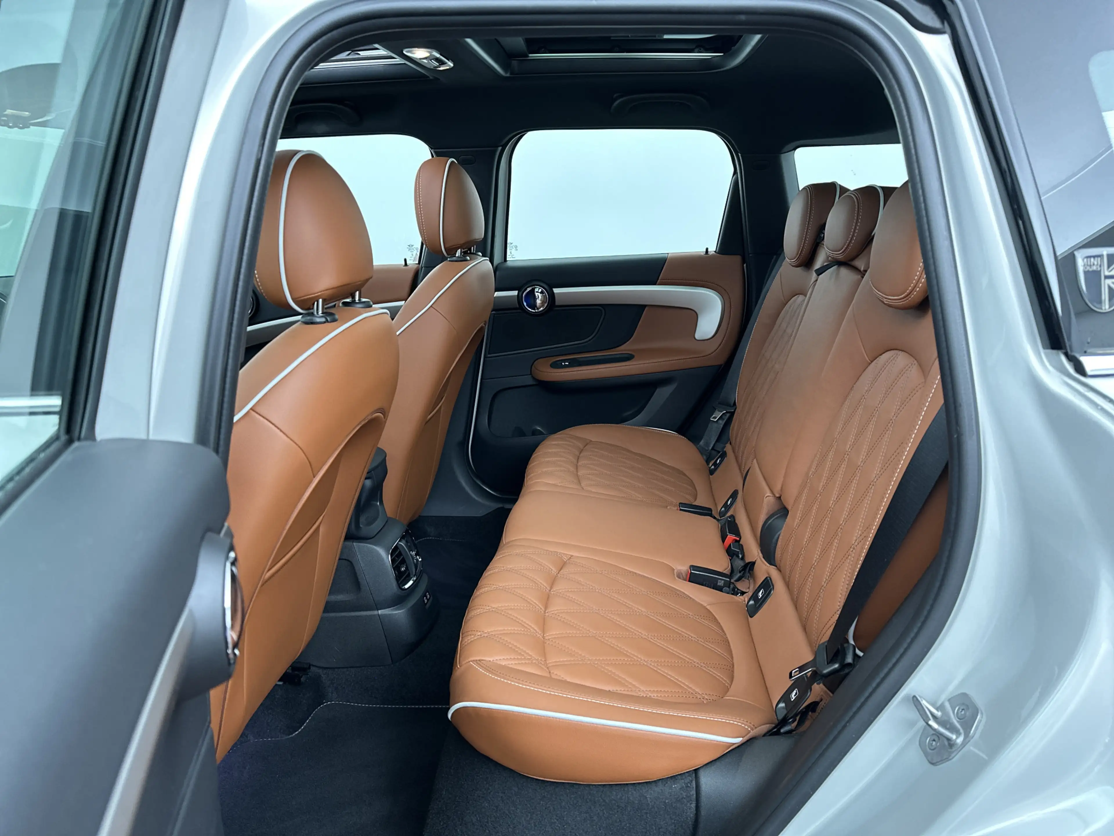 MINI Cooper SE Countryman 1.5 ALL4 Chili — photo 15