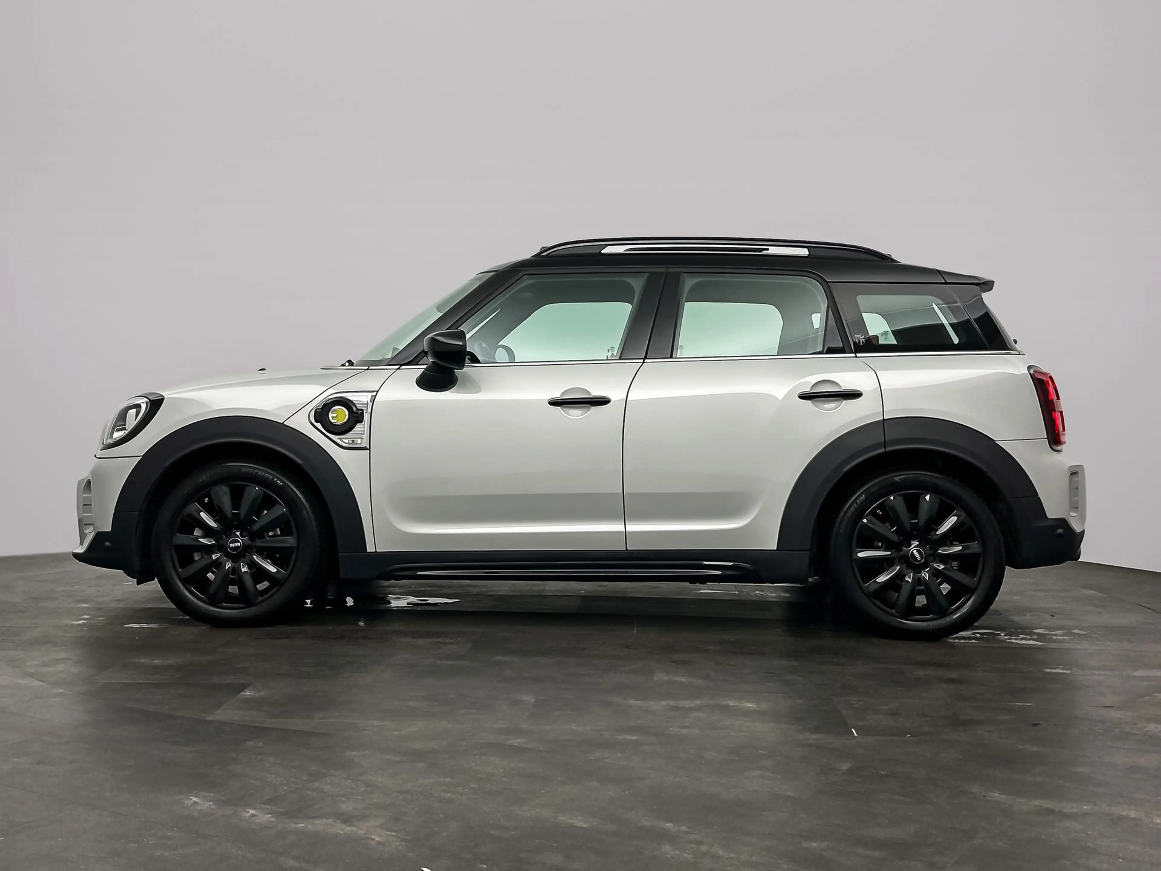 MINI Cooper SE Countryman 1.5 ALL4 Chili — photo 8
