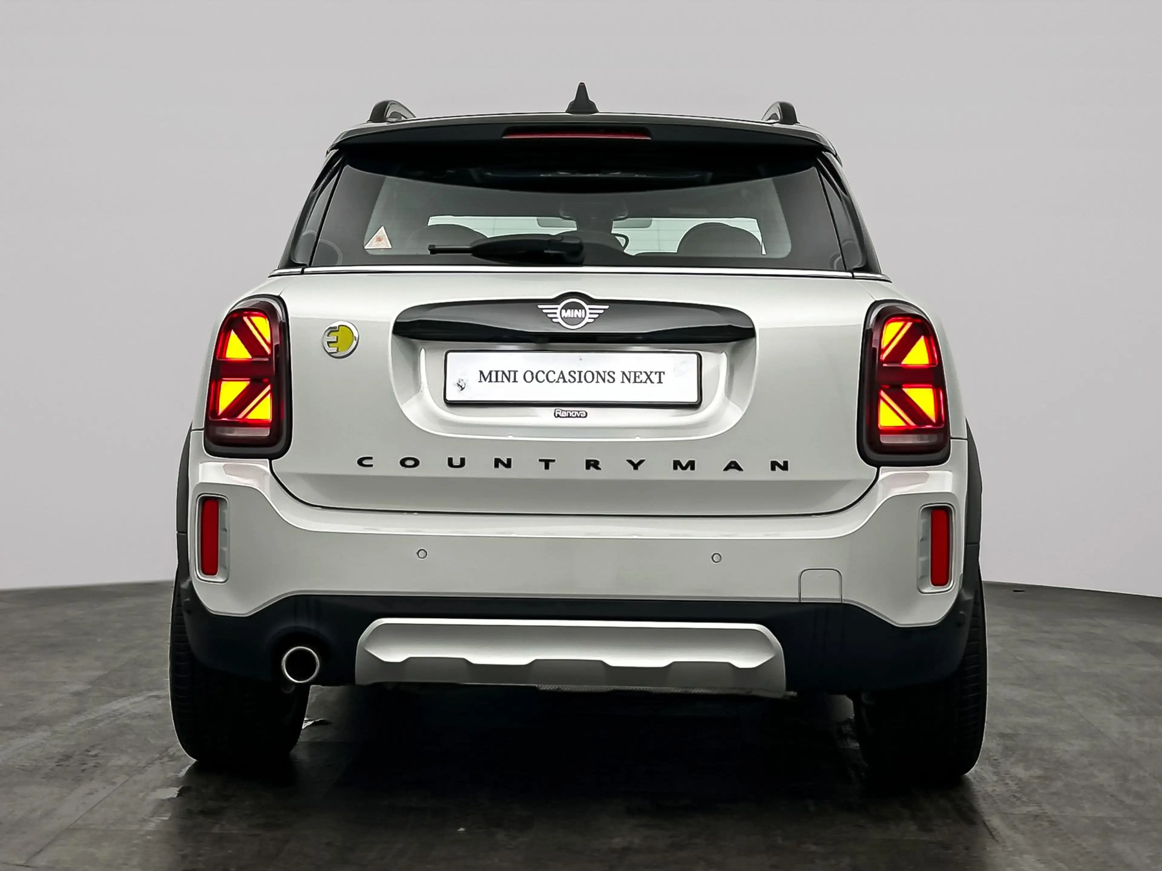 MINI Cooper SE Countryman 1.5 ALL4 Chili — photo 5