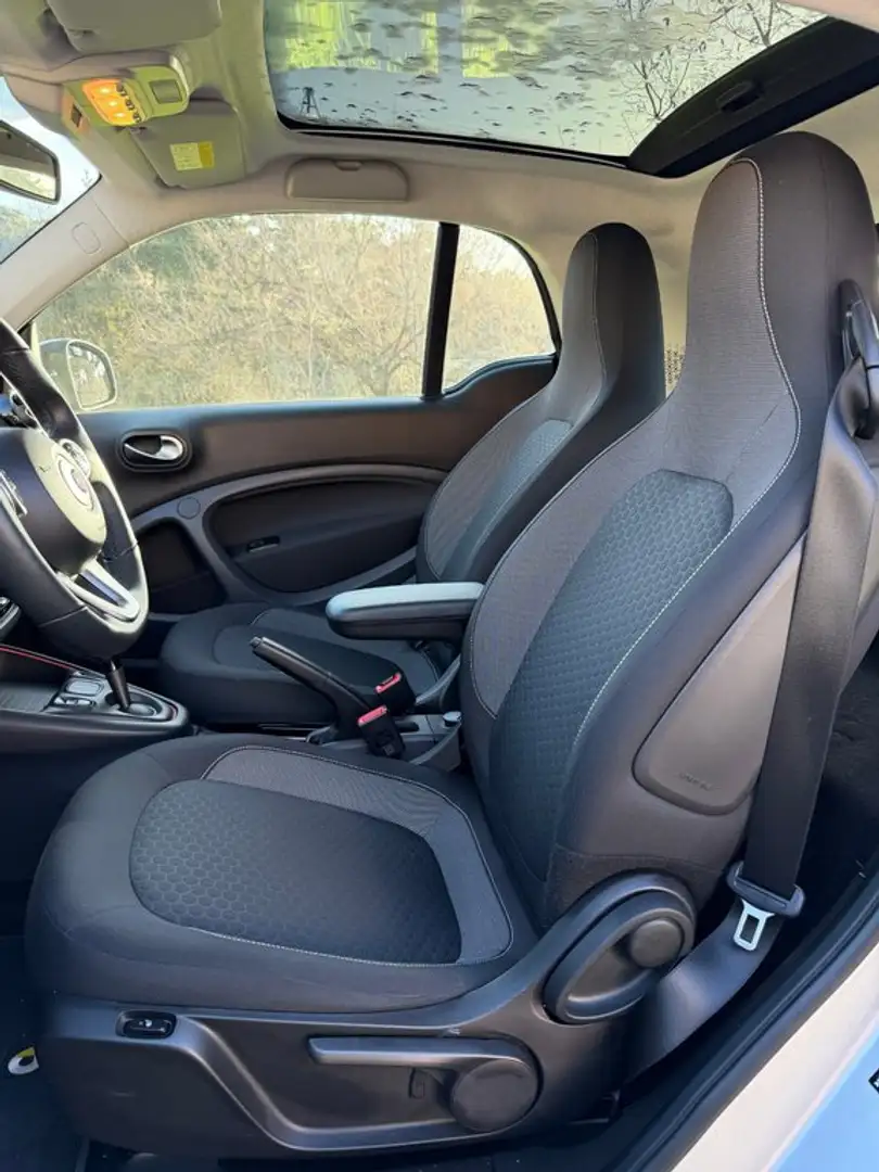 smart forTwo Coupé EQ Azul - 2