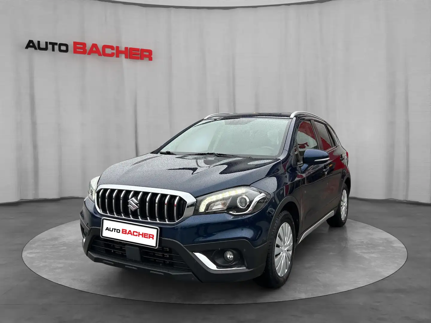 Suzuki SX4 S-Cross 1,4 DITC 4WD shine Aut Blau - 1