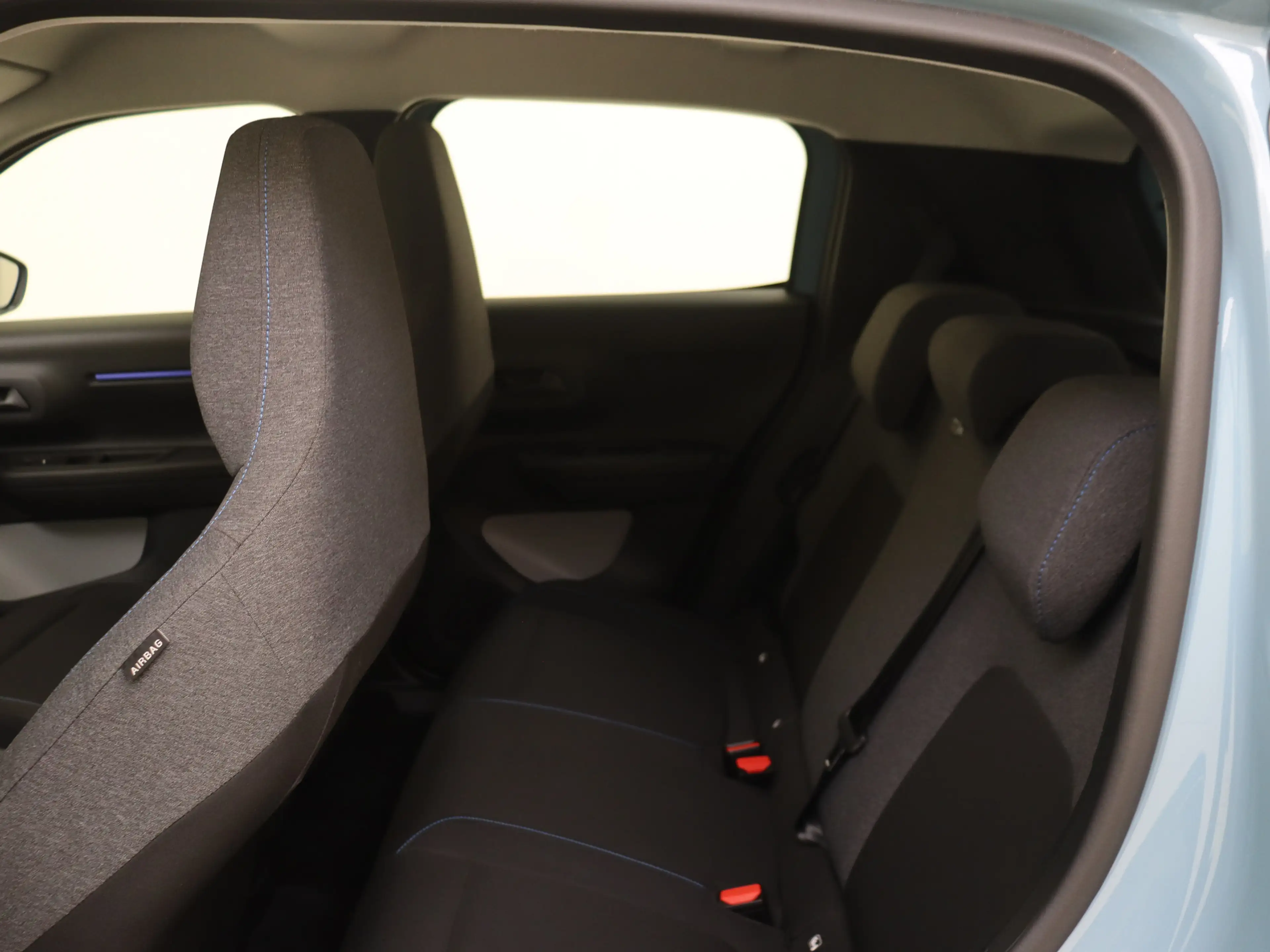 Citroen E-C3 You 113pk 44 kWh — photo 12