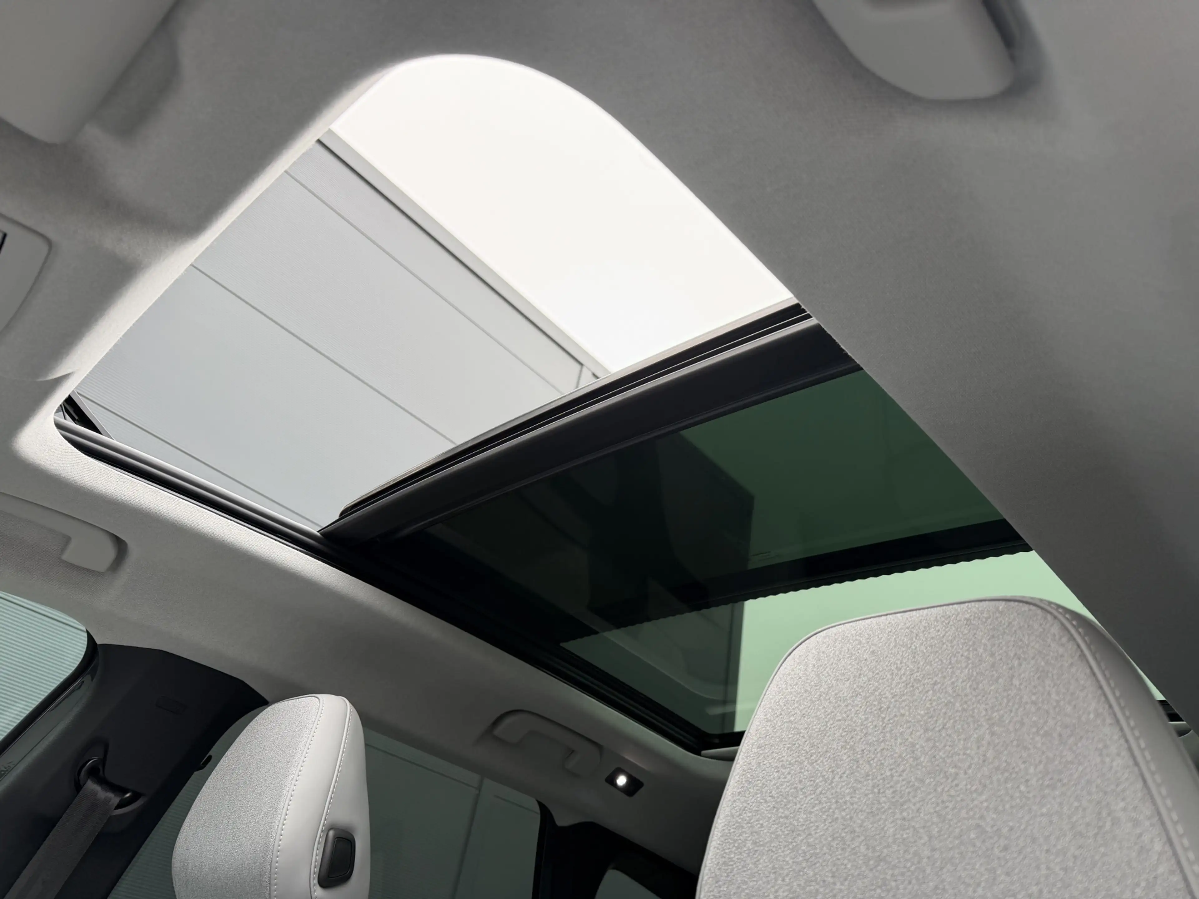 Citroen C5 Aircross Max Comfort Range 74 kWh (Elektrisch Schuifdak - L — photo 11