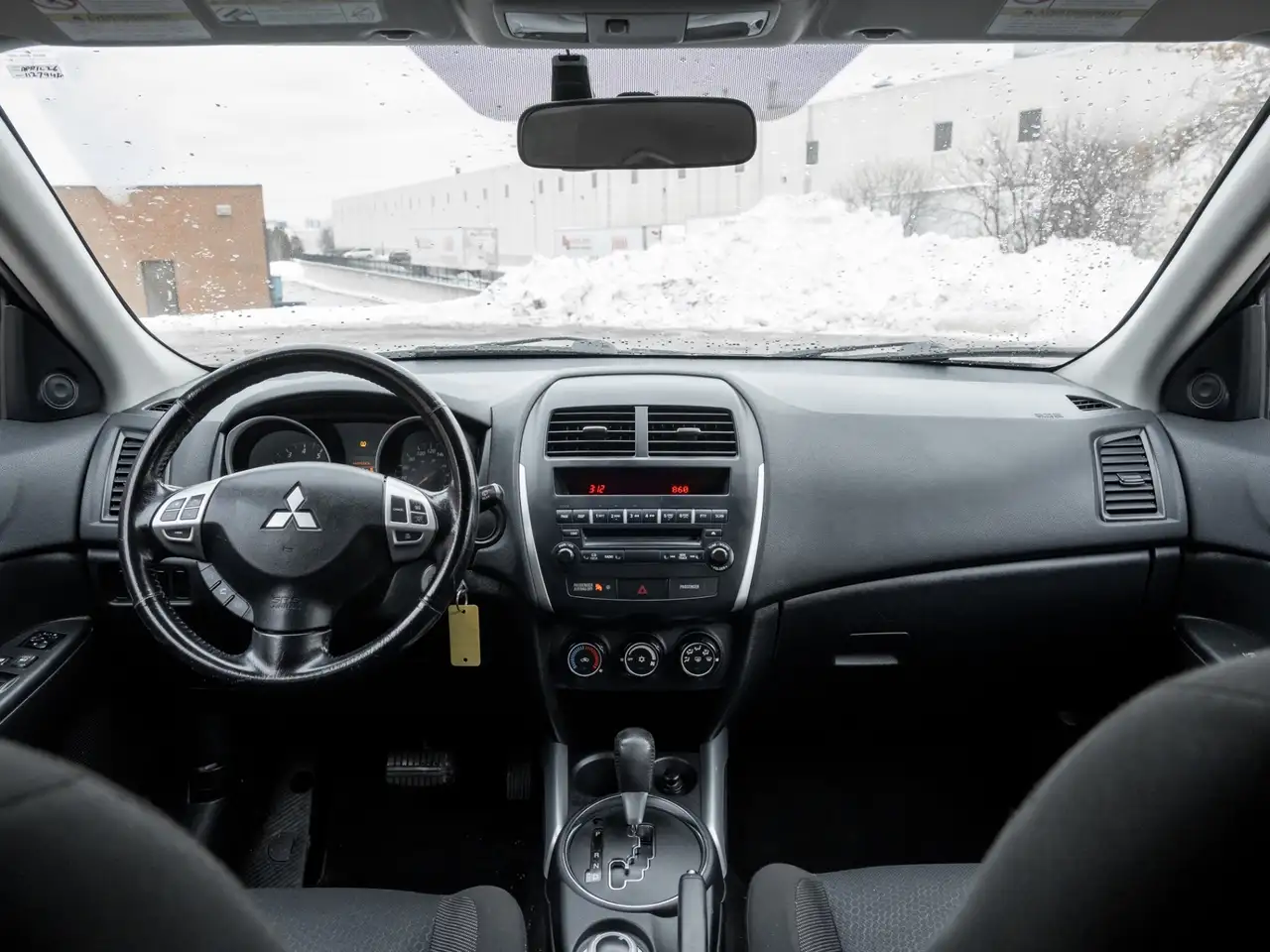 Mitsubishi RVR снимка Mitsubishi RVR