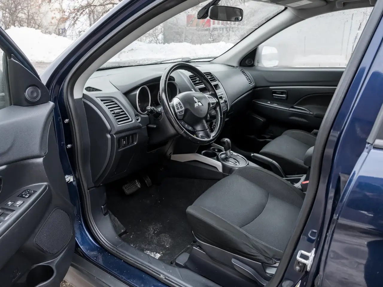 Mitsubishi RVR снимка Mitsubishi RVR