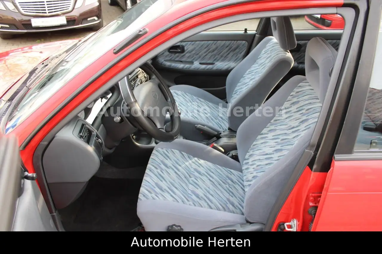 Toyota Corolla 1.4 Royal, foto 12