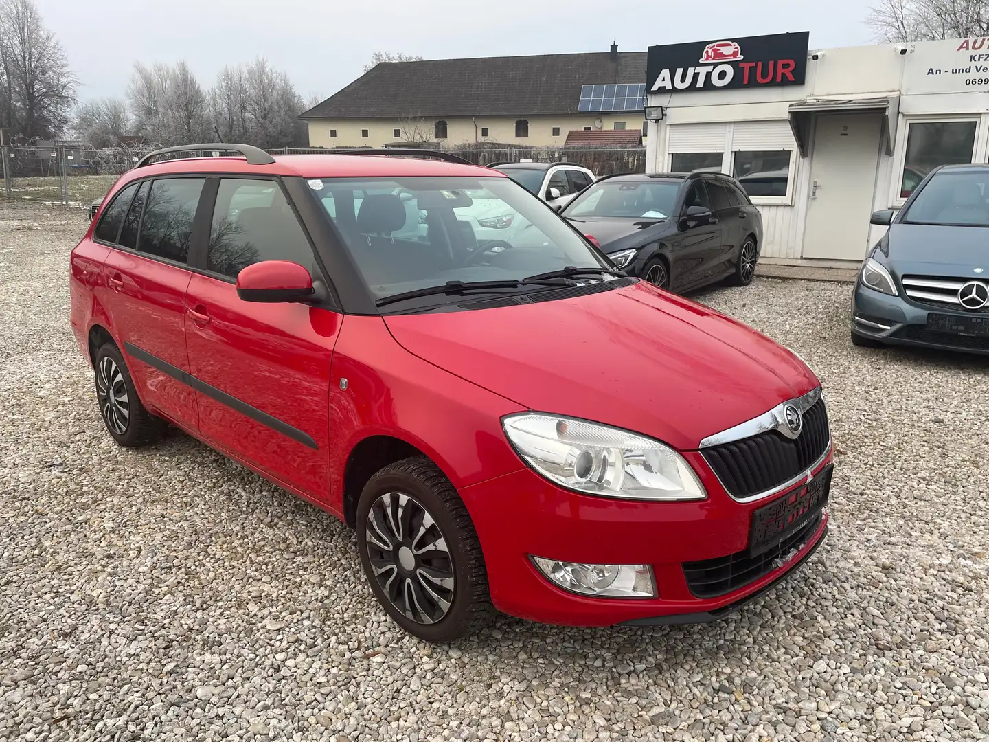 Skoda Fabia Combi Active 1,2 TSI+ pickerl 4/2026+4monat Rot - 1