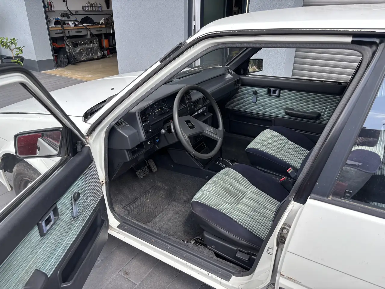 Toyota Corolla 12 V DX, foto 8